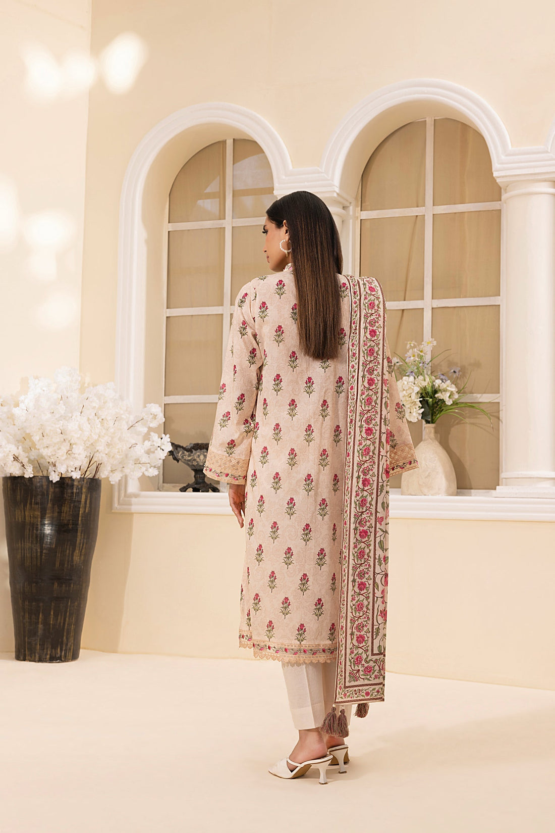 LSM | Embroidered and Printed Lawn | LG-MM-0225 - Official LSM stockist in UK - Sakeena London