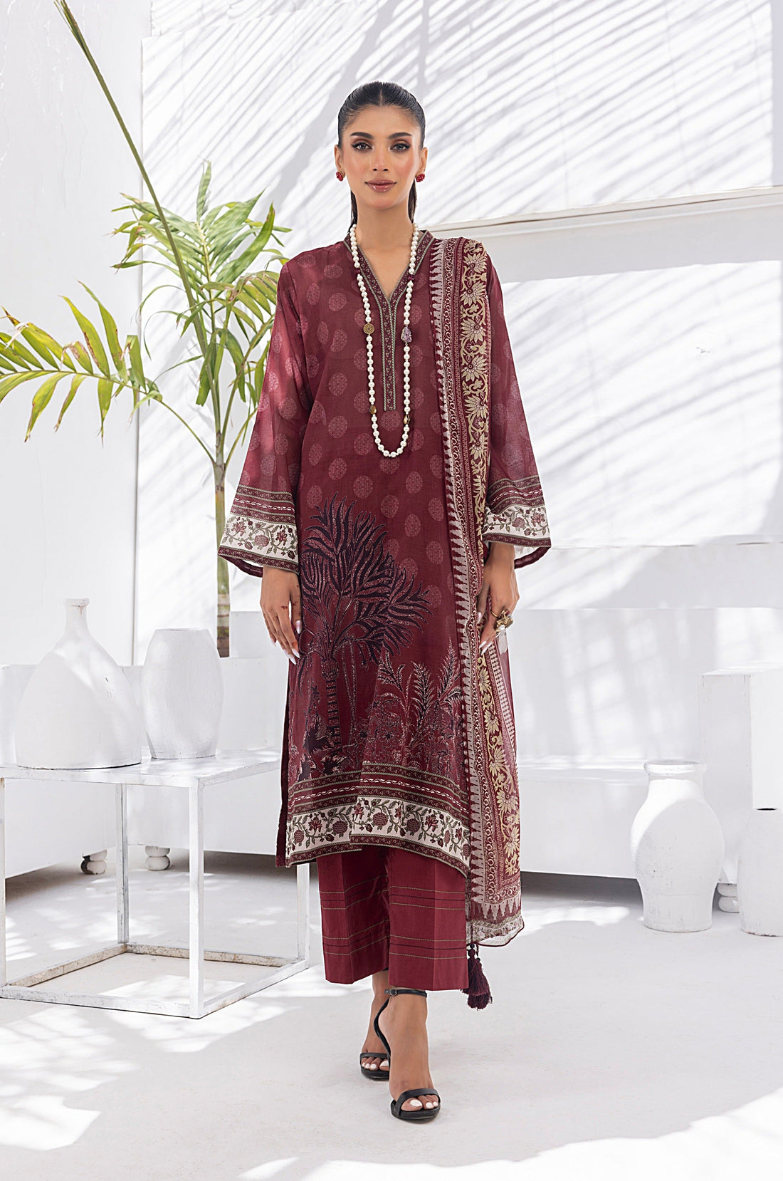 LSM | Winter Marina 24 | 0106 - Official LSM stockist in UK - Sakeena London