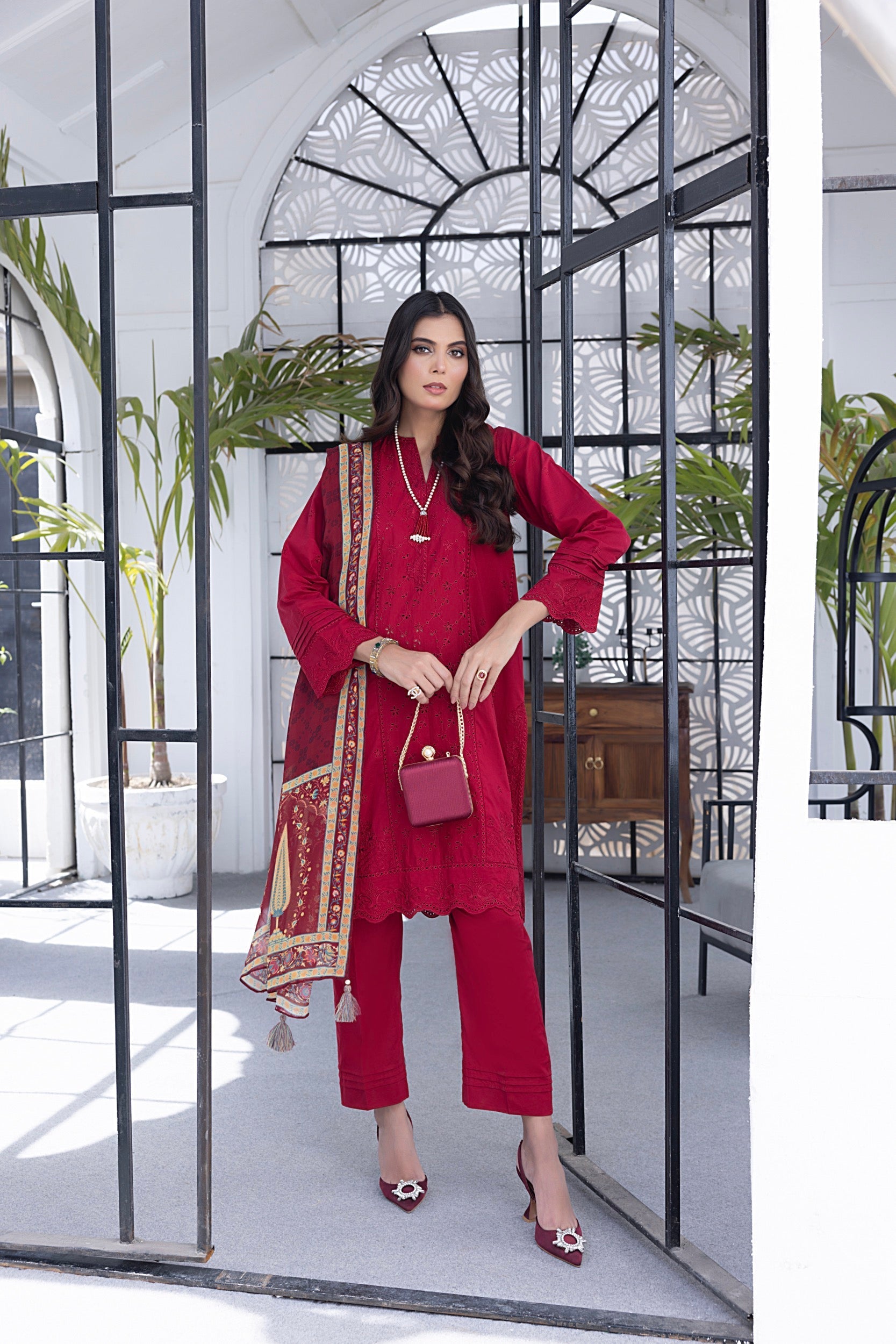 LSM | Winter Marina 24 | 0163 - Official LSM stockist in UK - Sakeena London