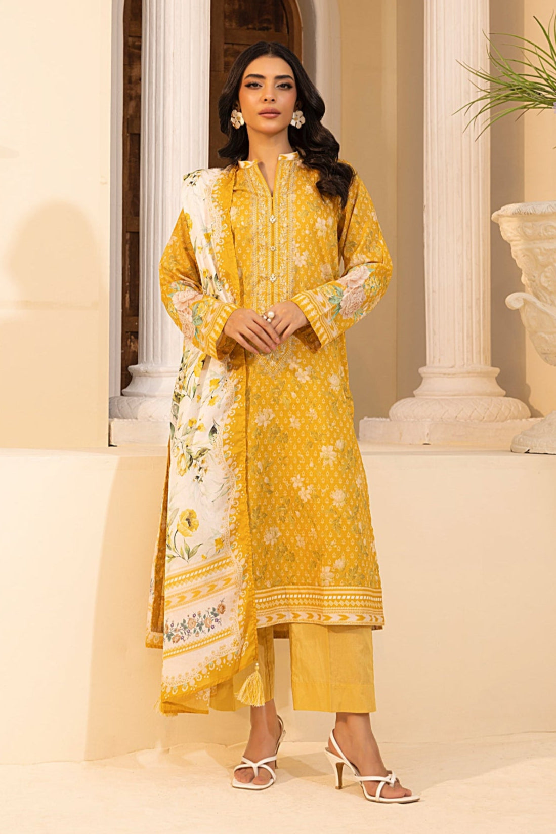 LSM | Embroidered and Printed Lawn | LG-MM-0241 - Official LSM stockist in UK - Sakeena London