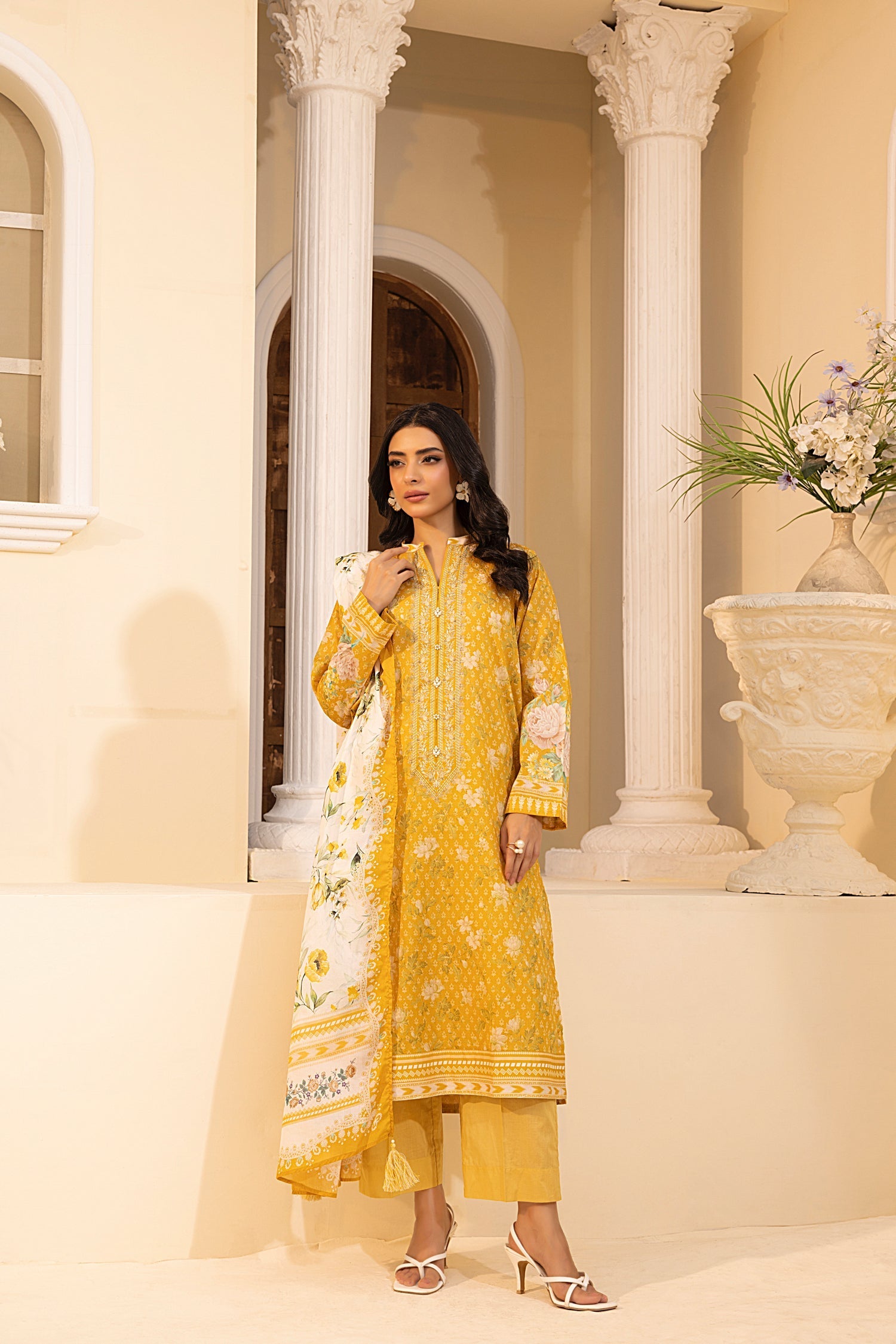 LSM | Embroidered and Printed Lawn | LG-MM-0241 - Official LSM stockist in UK - Sakeena London