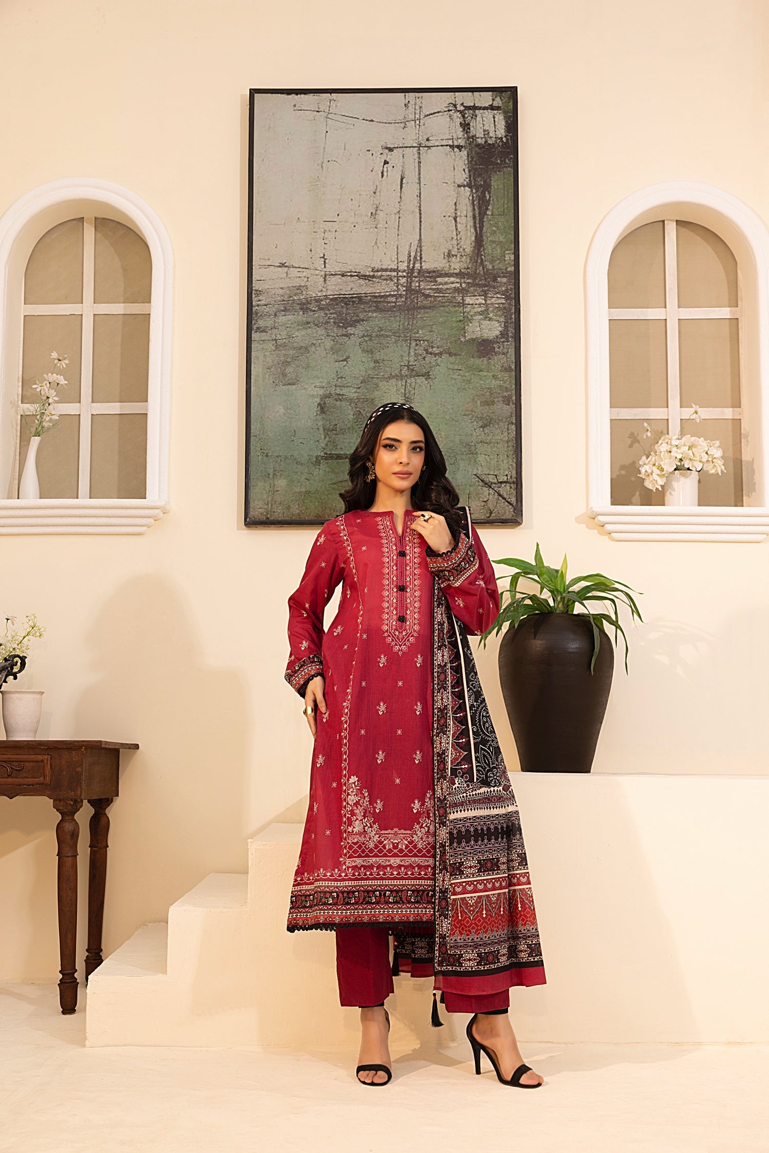 LSM | Embroidered and Printed Lawn | LG-MM-0242 - Official LSM stockist in UK - Sakeena London