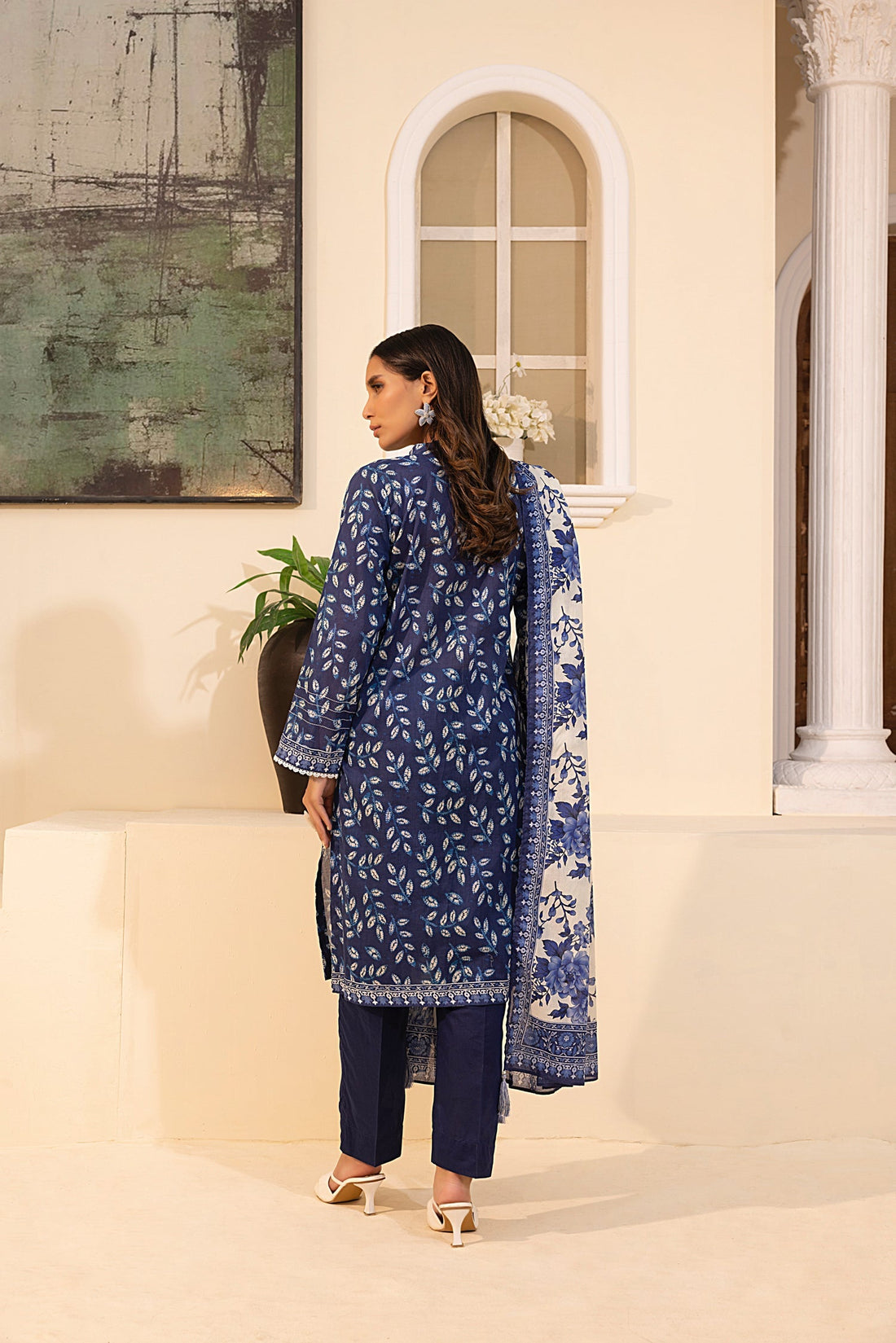LSM | Embroidered and Printed Lawn | LG-MM-0243 - Official LSM stockist in UK - Sakeena London