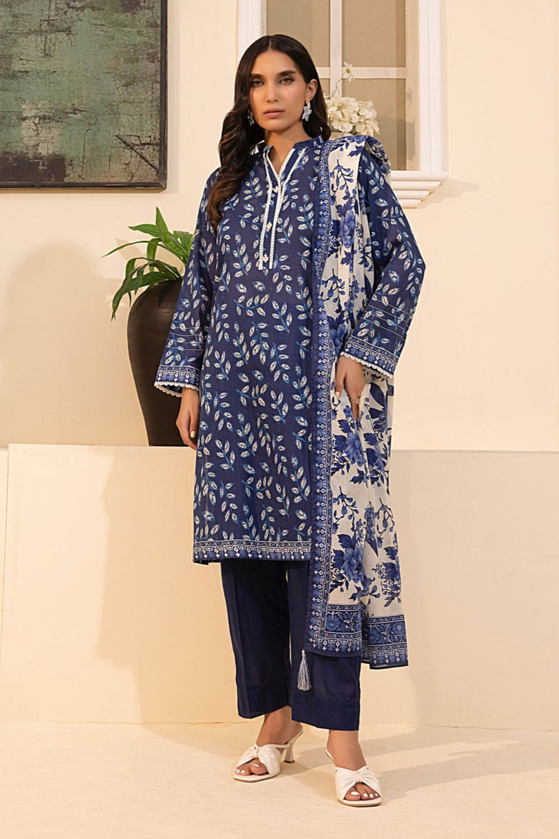 LSM | Embroidered and Printed Lawn | LG-MM-0243 - Official LSM stockist in UK - Sakeena London