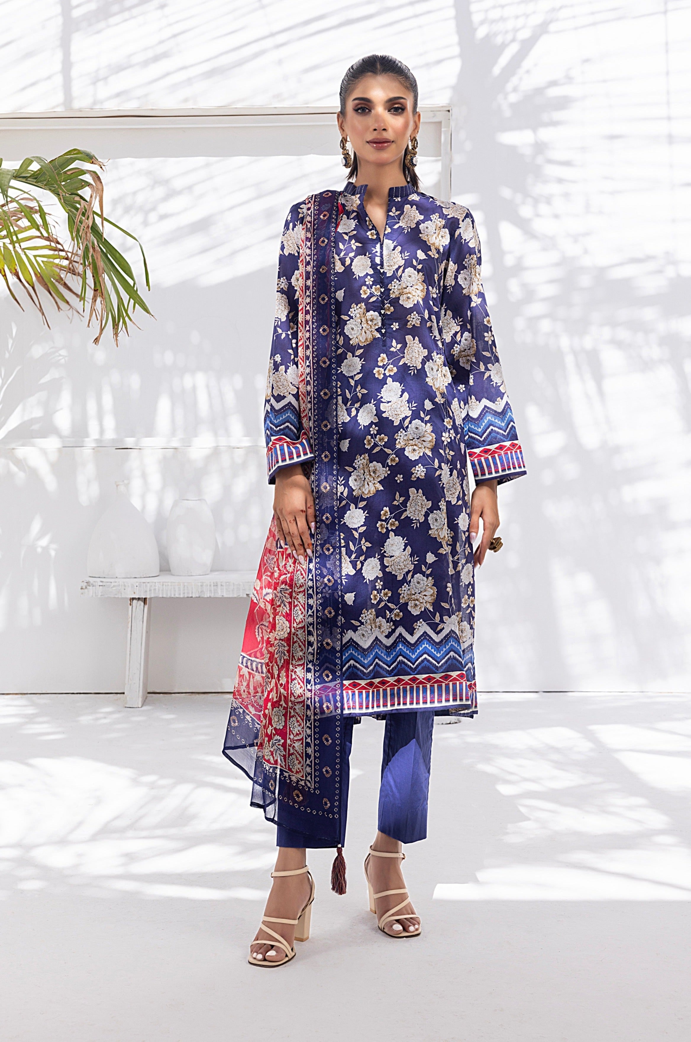 LSM | Winter Marina 24 | 0109 - Official LSM stockist in UK - Sakeena London