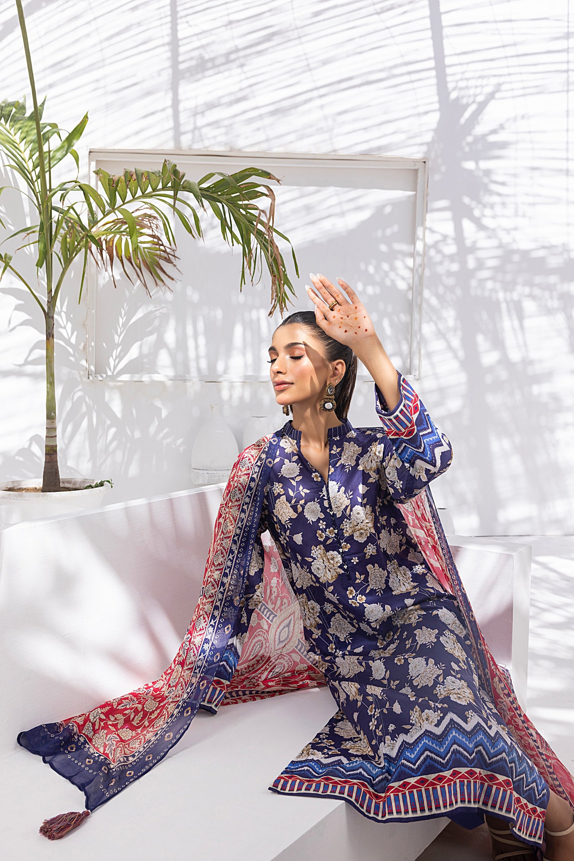LSM | Winter Marina 24 | 0109 - Official LSM stockist in UK - Sakeena London