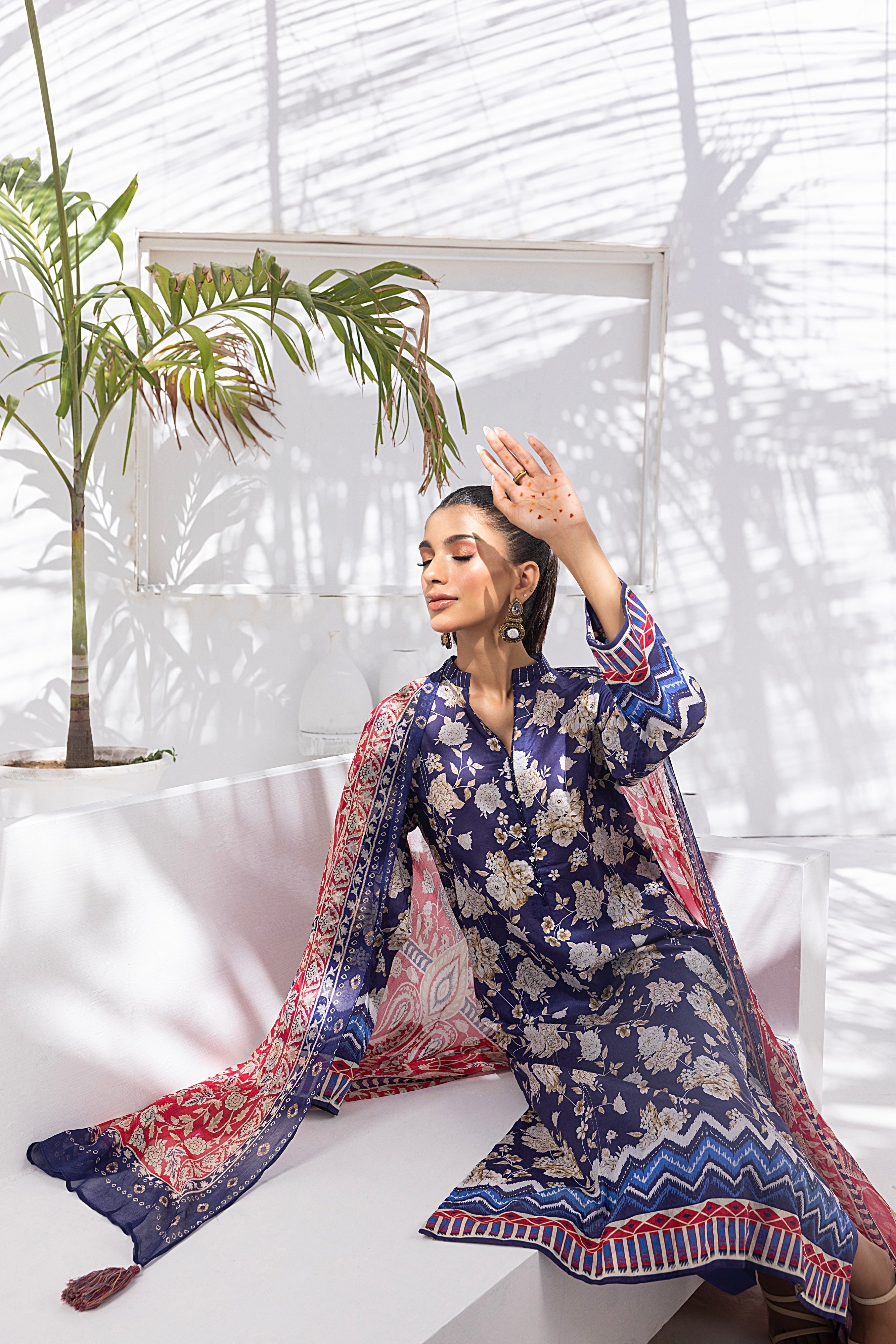 LSM | Winter Marina 24 | 0109 - Official LSM stockist in UK - Sakeena London