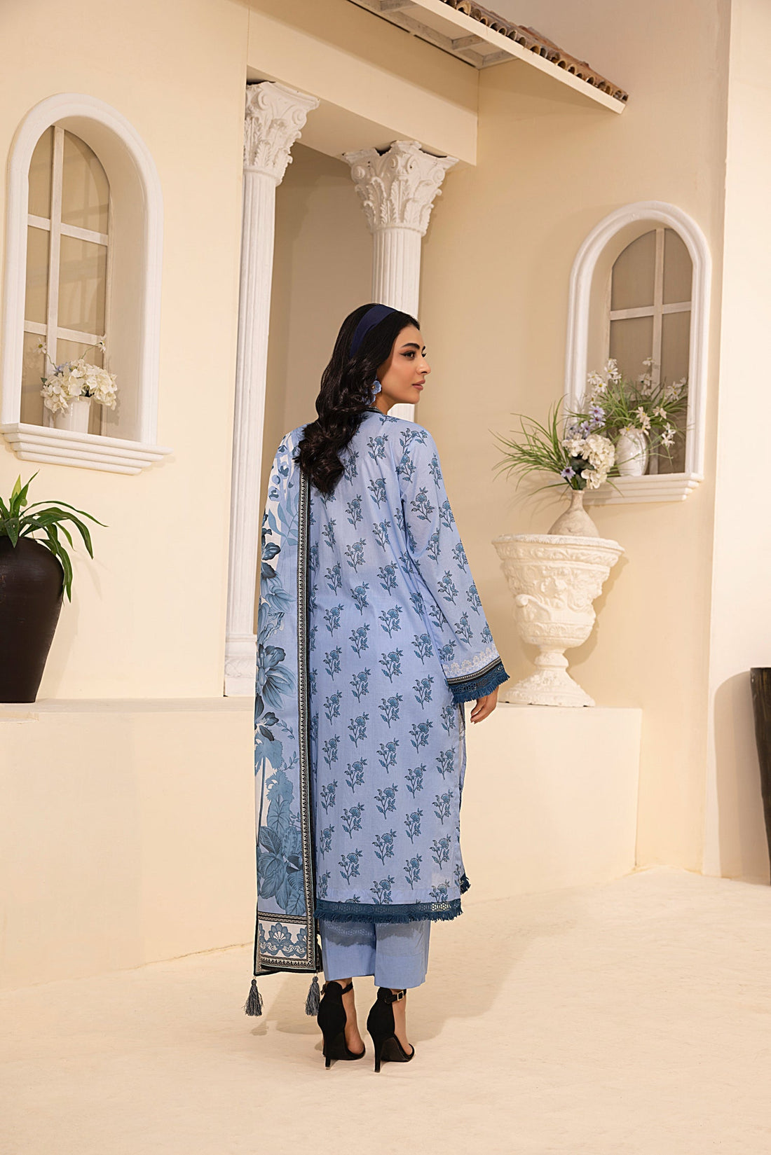 LSM | Embroidered and Printed Lawn | LG-MM-0244 - Official LSM stockist in UK - Sakeena London