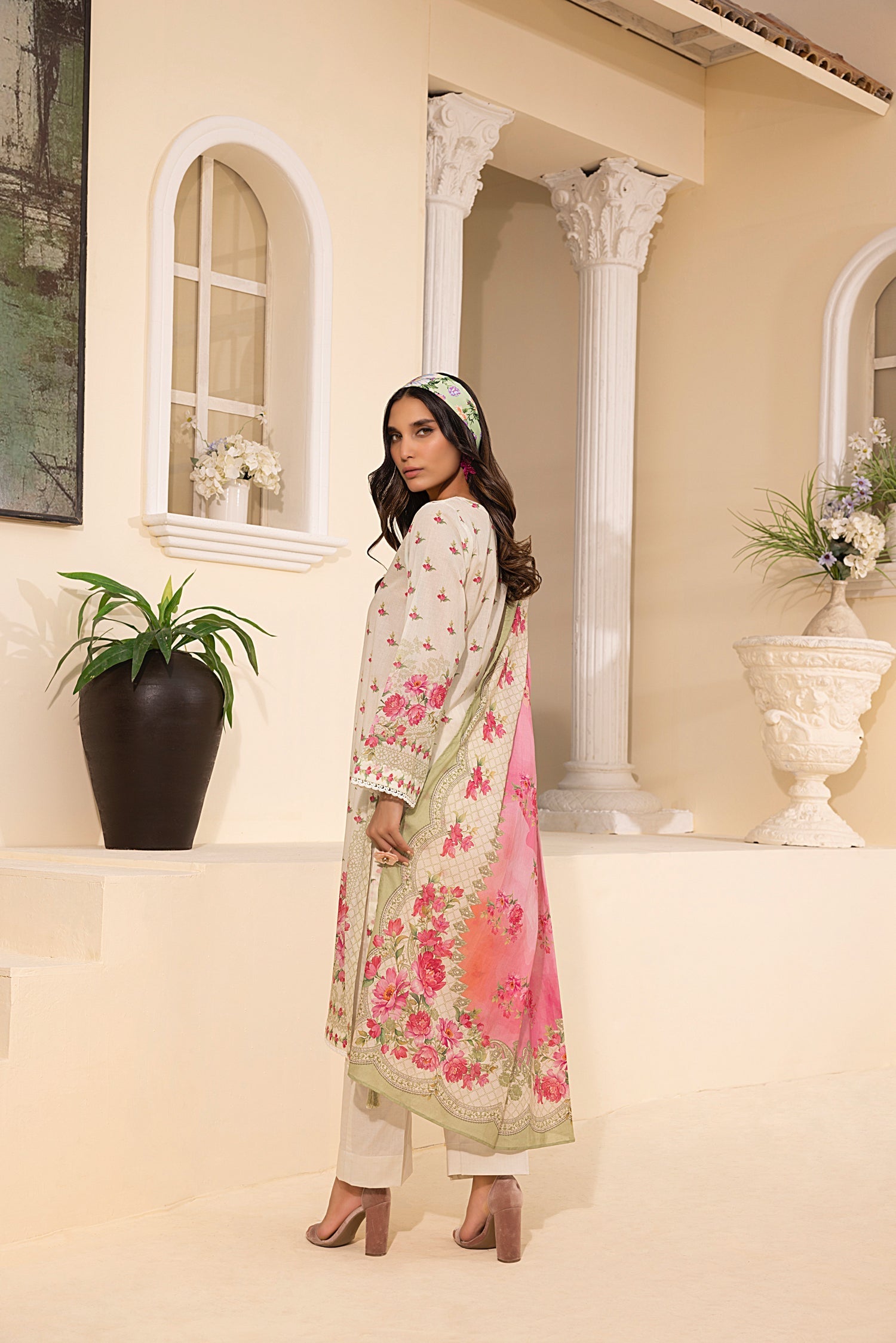 LSM | Embroidered and Printed Lawn | LG-MM-0245 - Official LSM stockist in UK - Sakeena London