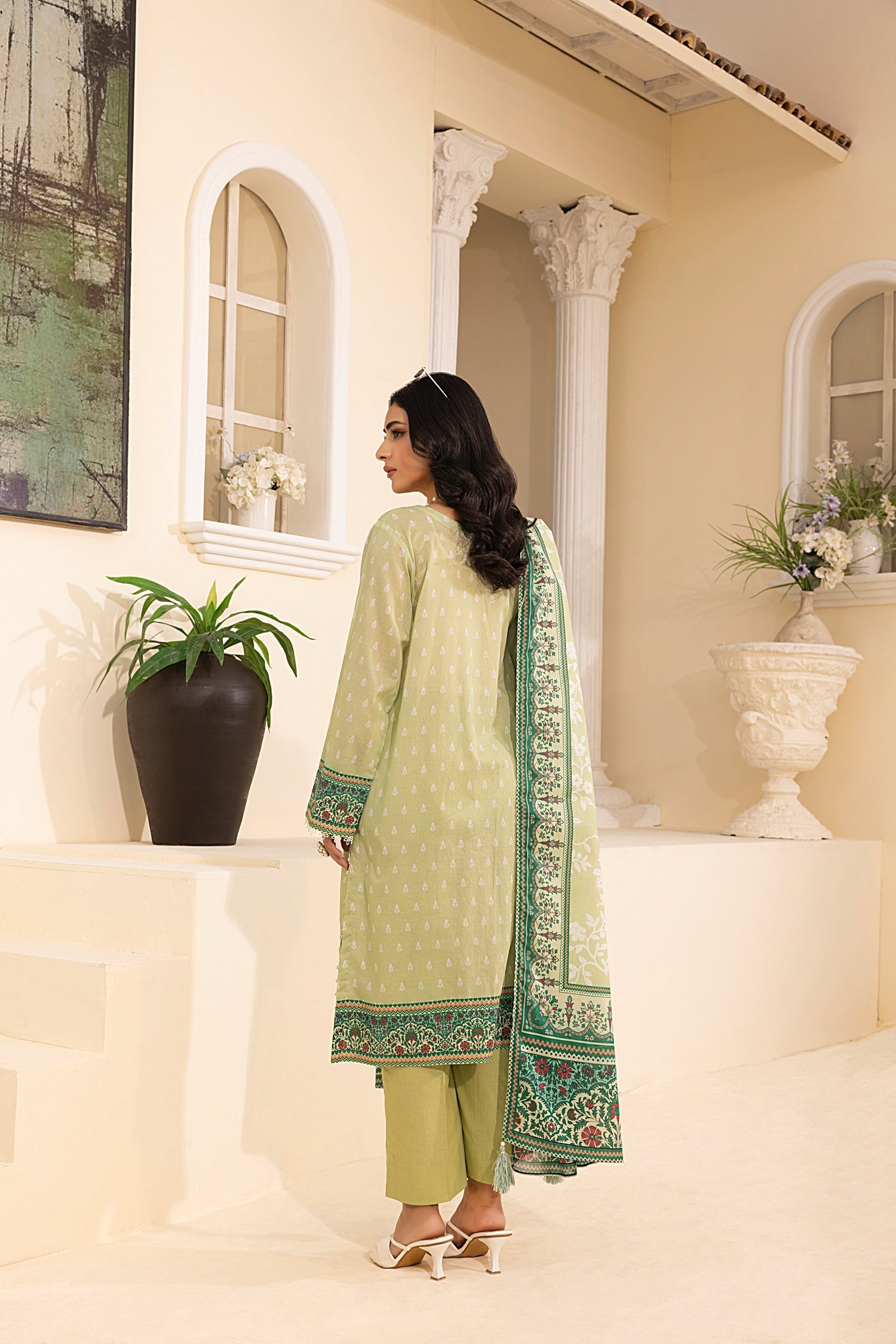 LSM | Embroidered and Printed Lawn | LG-MM-0246 - Official LSM stockist in UK - Sakeena London