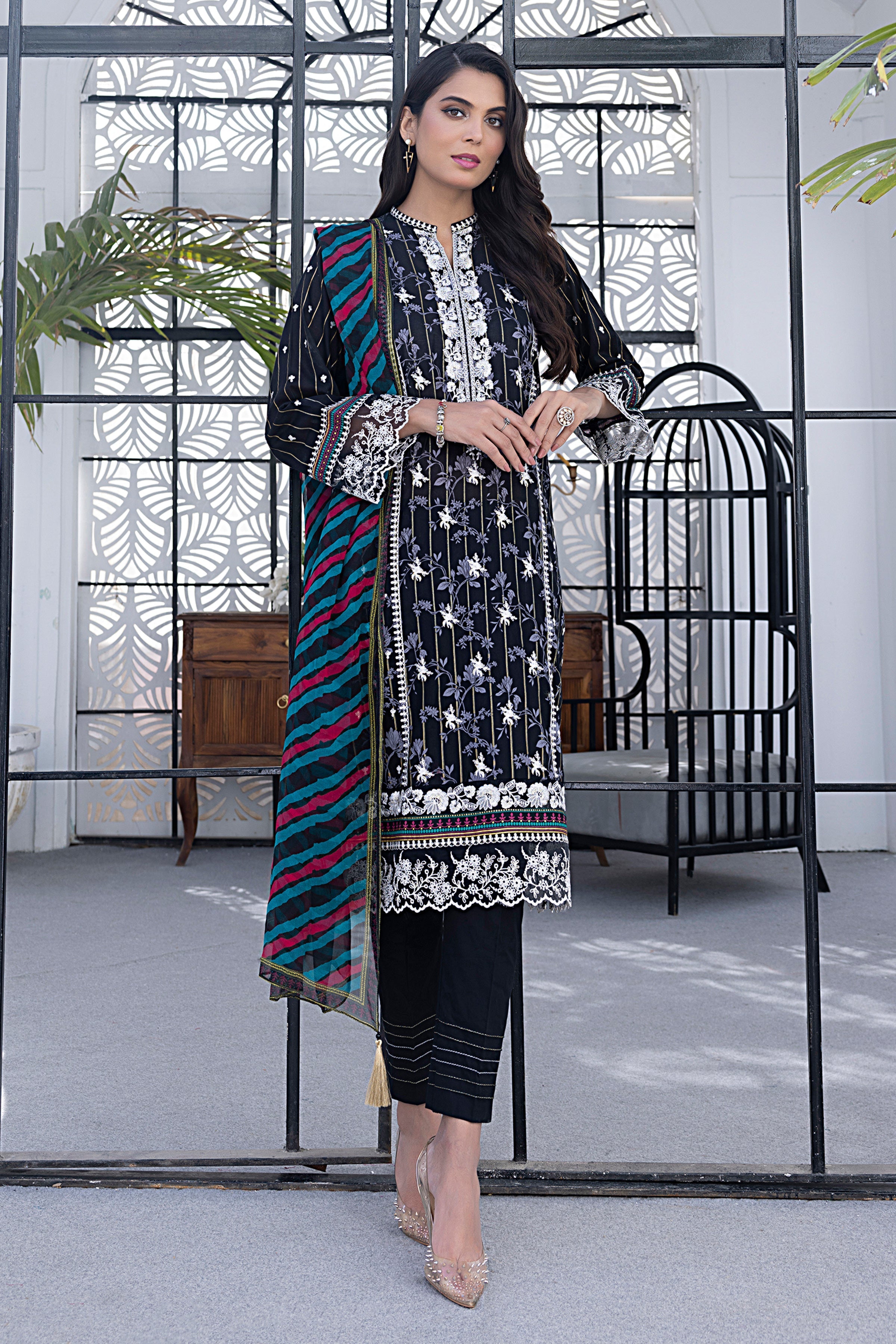 LSM | Winter Marina 24 | 0171 - Official LSM stockist in UK - Sakeena London