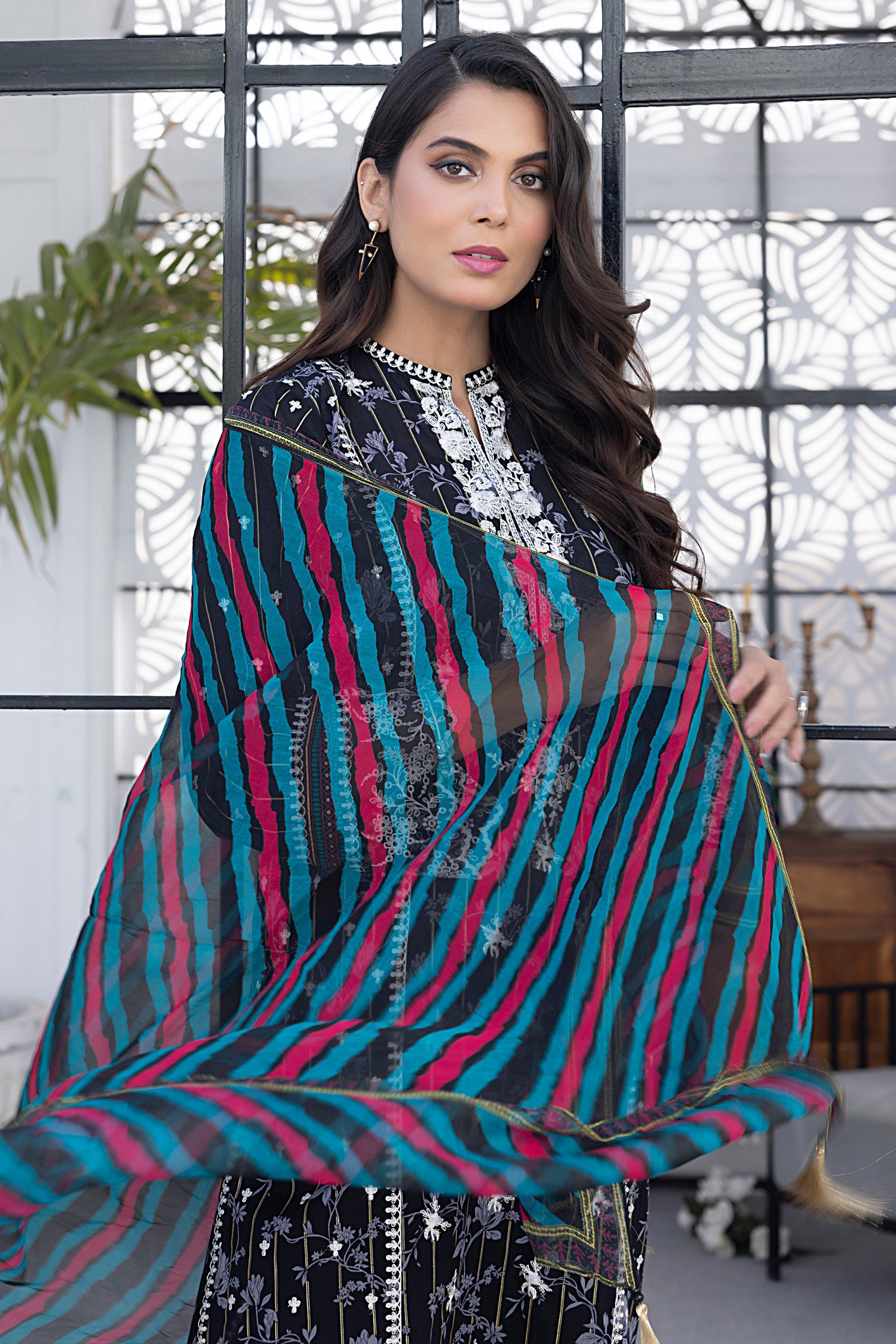 LSM | Winter Marina 24 | 0171 - Official LSM stockist in UK - Sakeena London