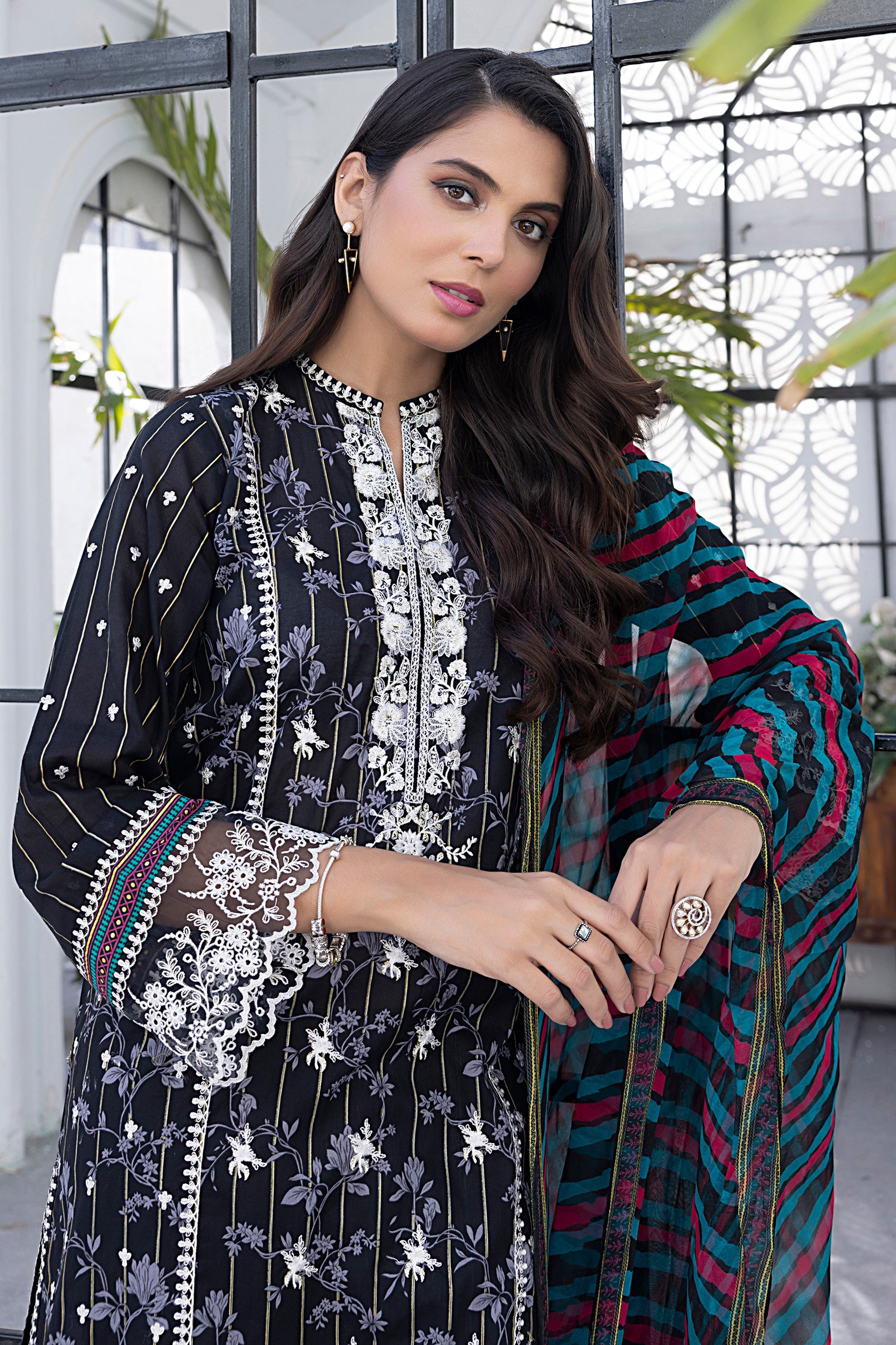 LSM | Winter Marina 24 | 0171 - Official LSM stockist in UK - Sakeena London
