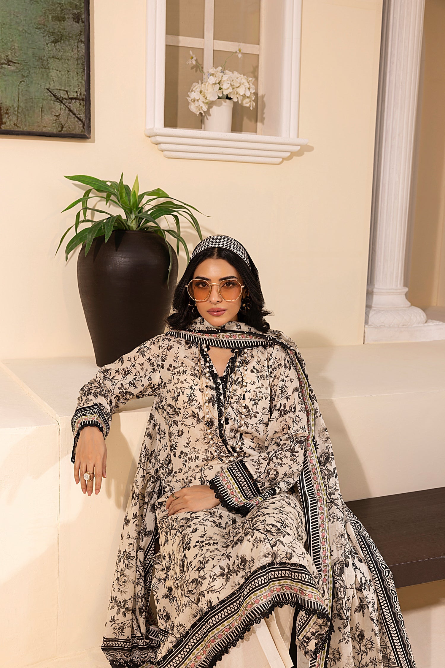 LSM | Embroidered and Printed Lawn | LG-MM-0248 - Official LSM stockist in UK - Sakeena London