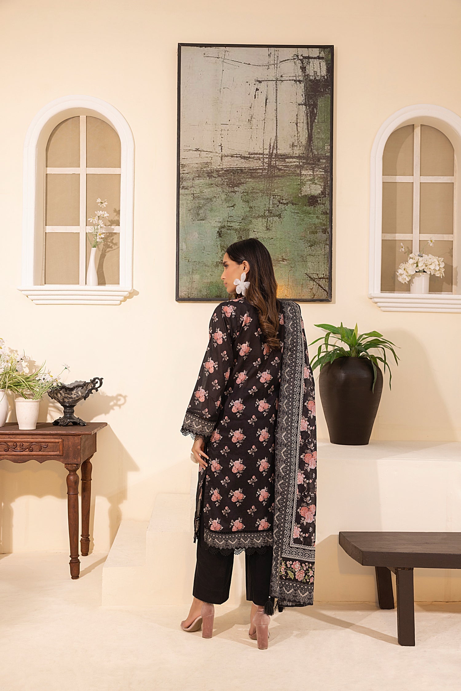 LSM | Embroidered and Printed Lawn | LG-MM-0249 - Official LSM stockist in UK - Sakeena London