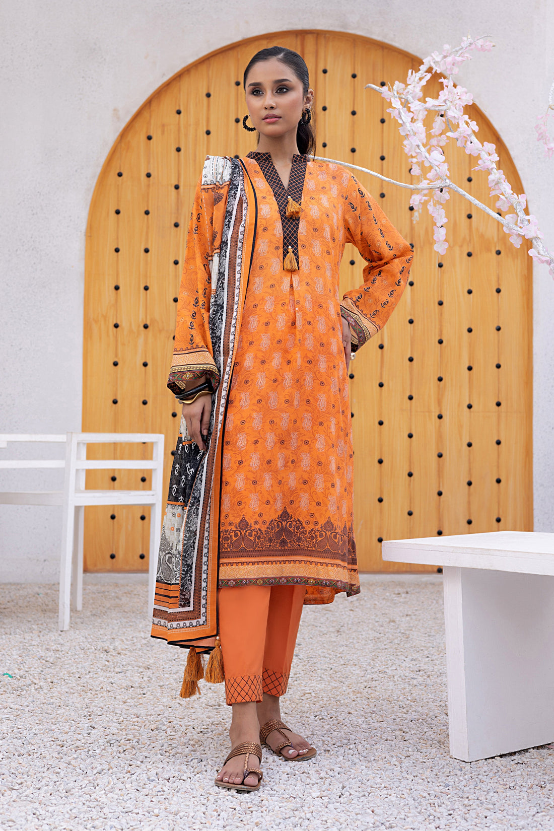 LSM | Winter Marina 24 | 0043 - Official LSM stockist in UK - Sakeena London
