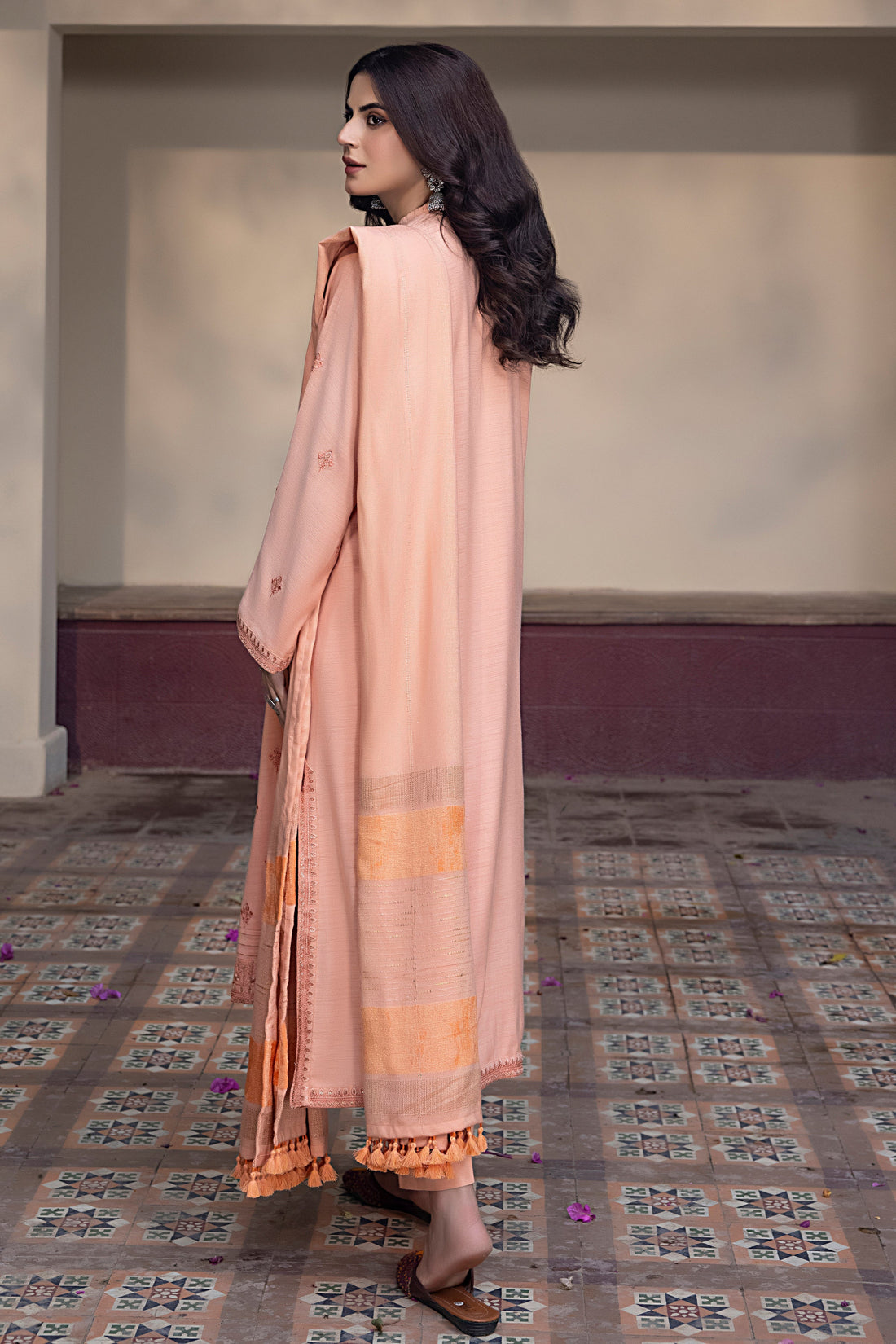 LSM | Winter Marina 24 | 0092 - Official LSM stockist in UK - Sakeena London