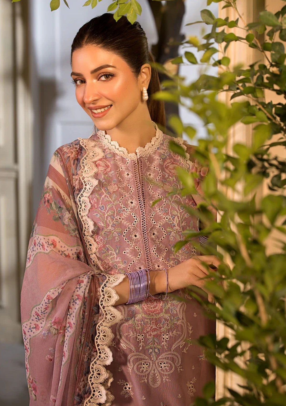 Lawn - Sobia Nazir - Vital Luxury 25 - SNV#3B