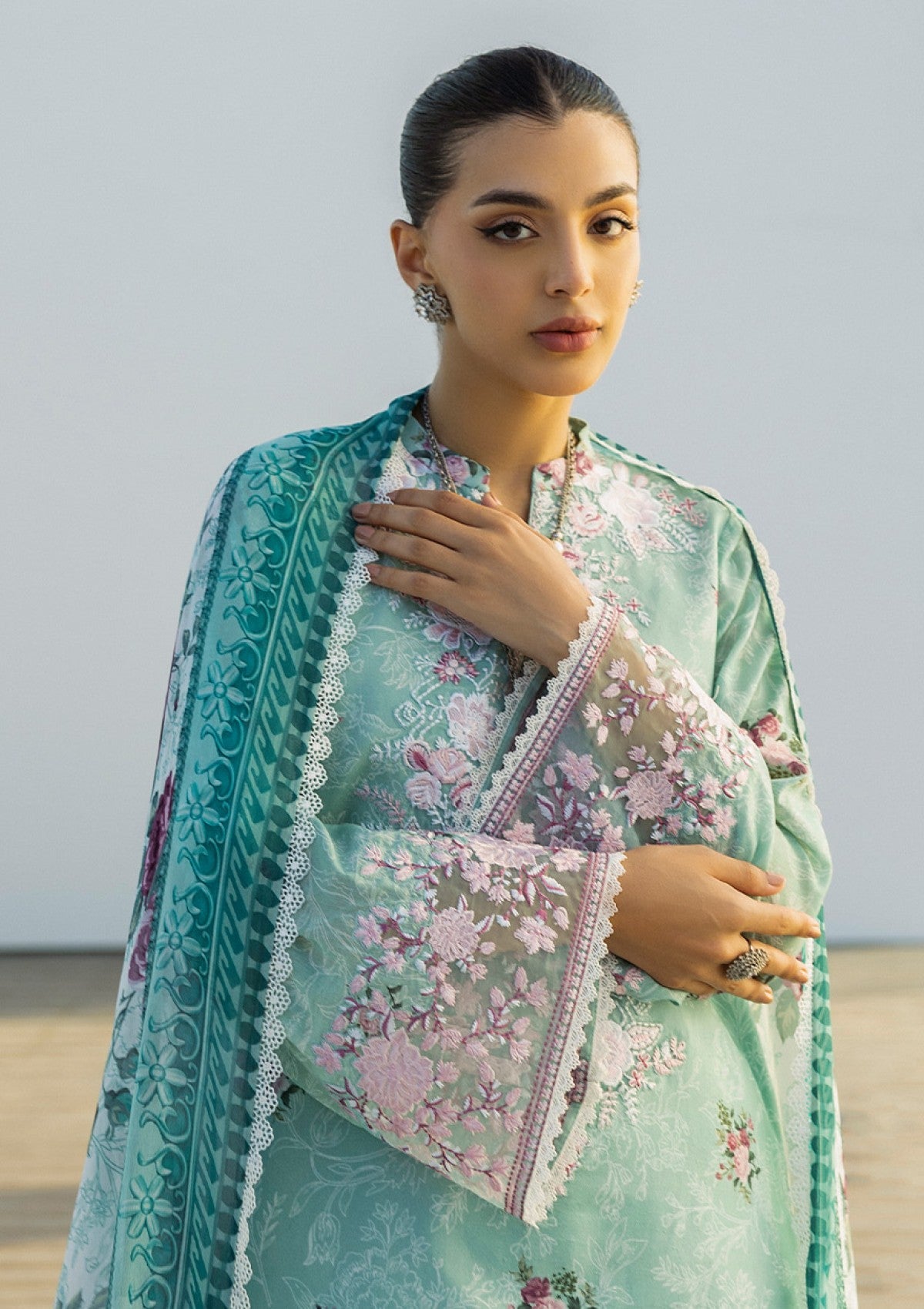 Lawn - Zainab Chottani - Tahra 25 - Anahita