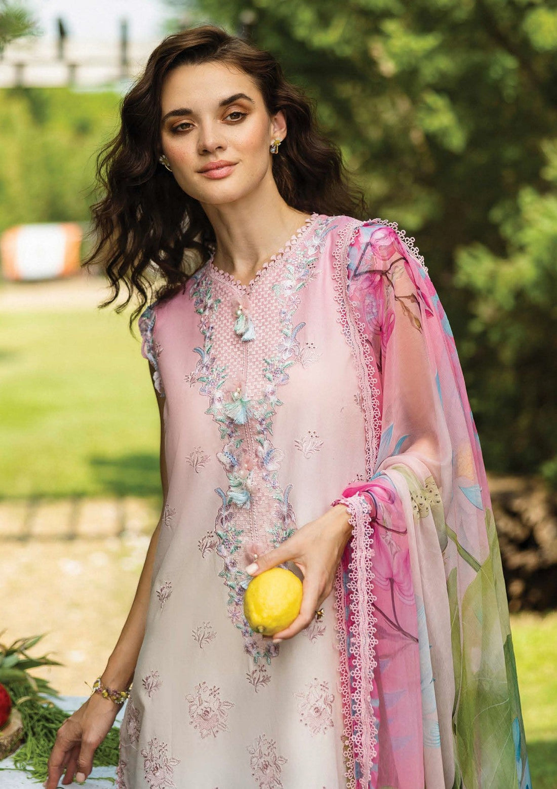 Lawn - Mushq - Solace Ombre Chikankari - MC25#02 - Sorriso