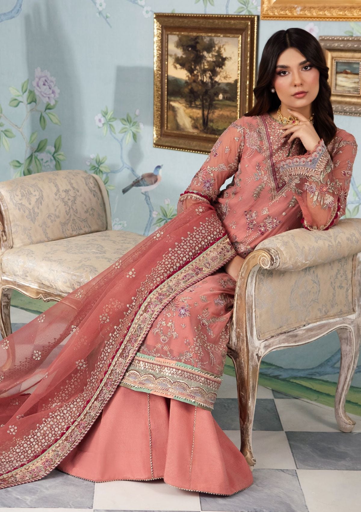 Formal Collection - Iznik - Chinon - ICC#35 - Dareen