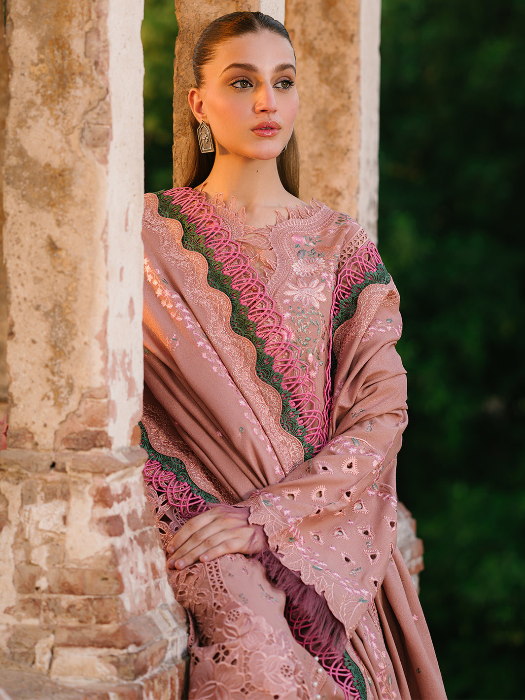 Bin Ilyas | Gulabi Baagh Winter 24 | 152 A - Official Bin Ilyas stockist in UK - Sakeena London