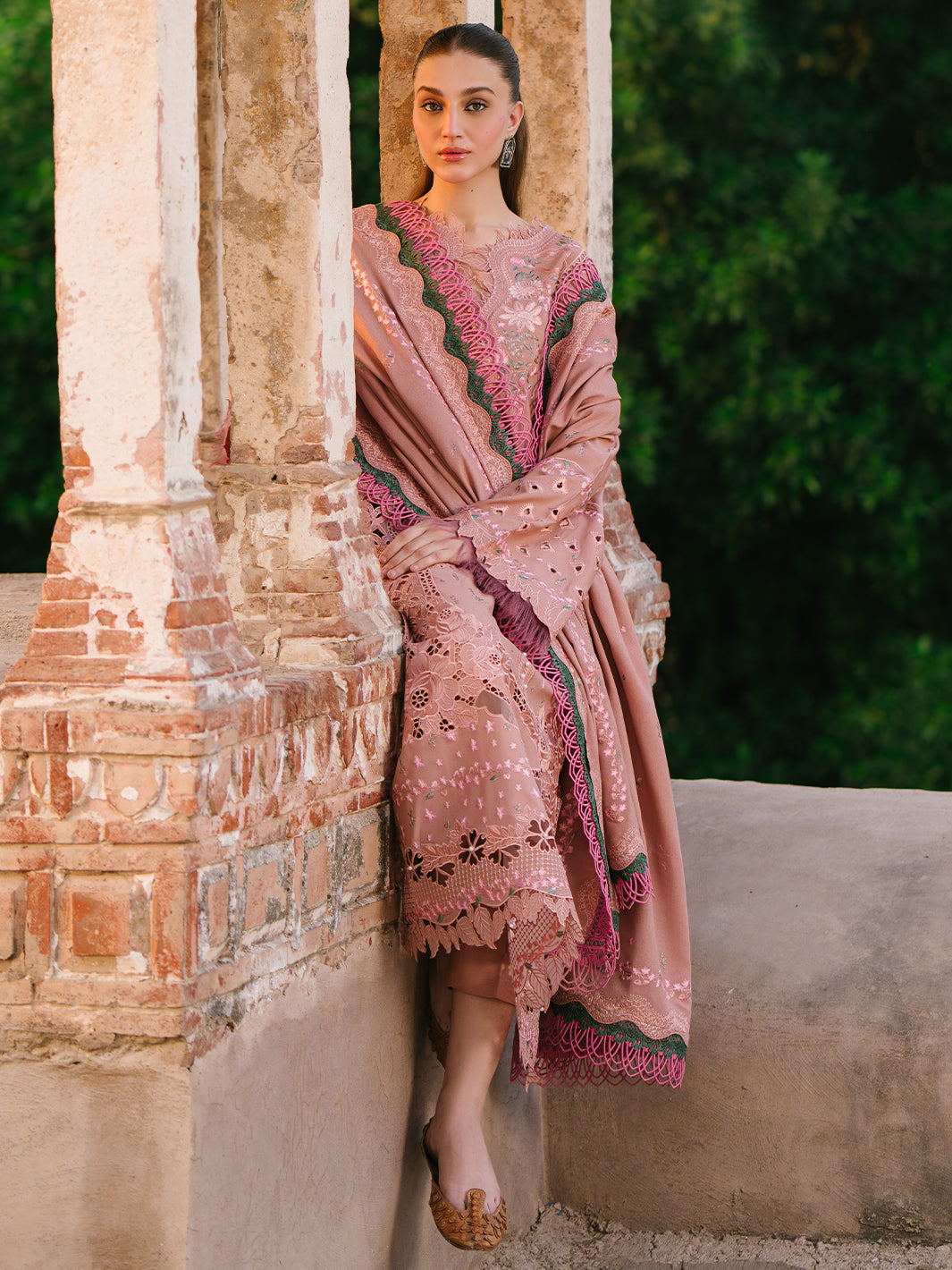 Bin Ilyas | Gulabi Baagh Winter 24 | 152 A - Official Bin Ilyas stockist in UK - Sakeena London