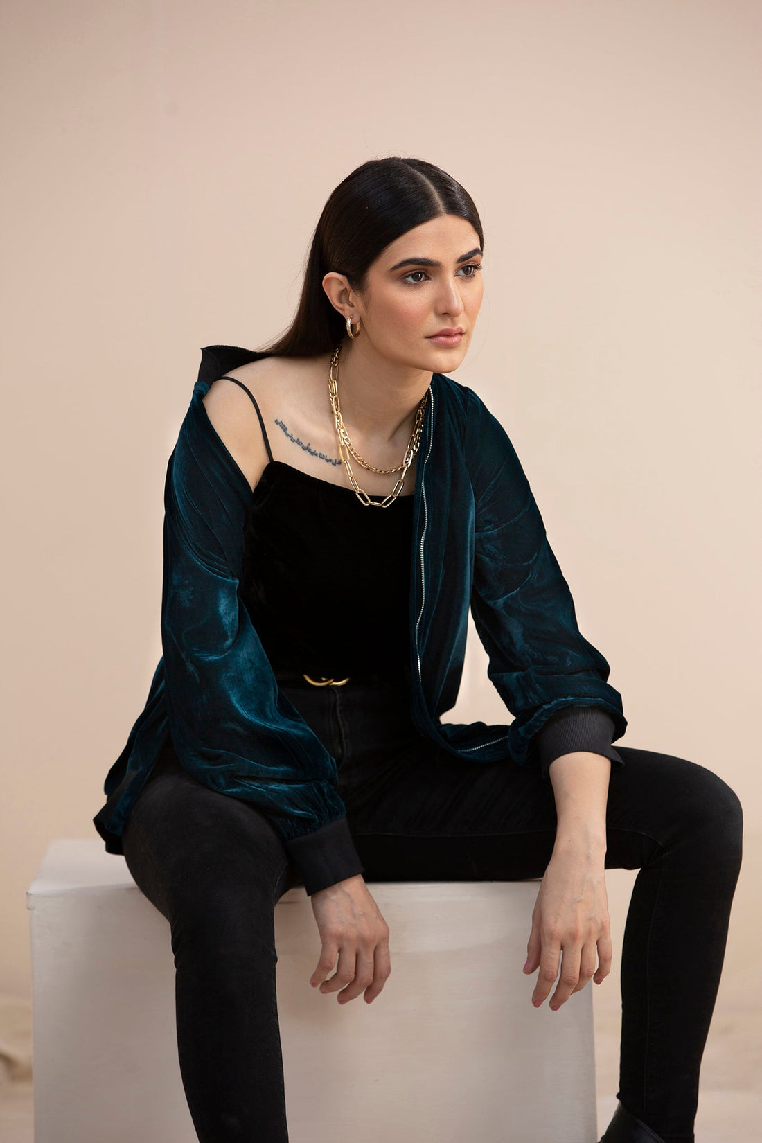 Hana | Mavi Velvets | VLT007 - Official Hana stockist in UK - Sakeena London