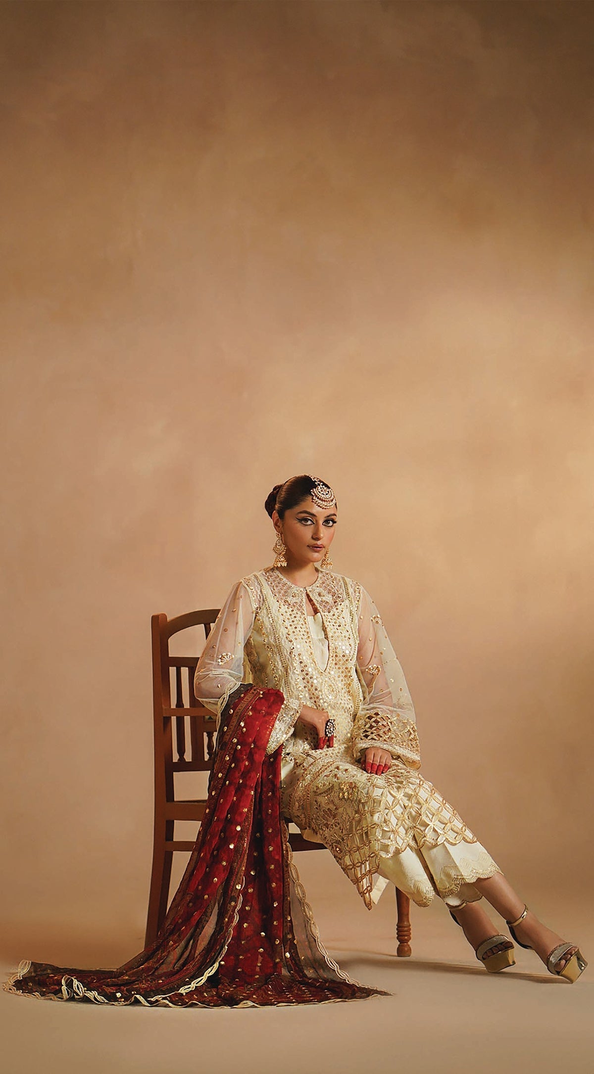Myeesha | Nayab Formals | Dur-e-Najaf - Official Myeesha stockist in UK - Sakeena London