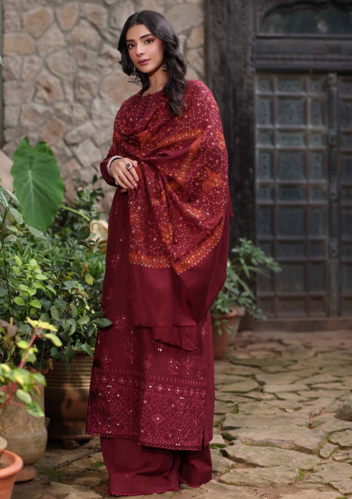 Winter Collection - Noor - Saadia Asad - Suzaanikari - NSK24#01