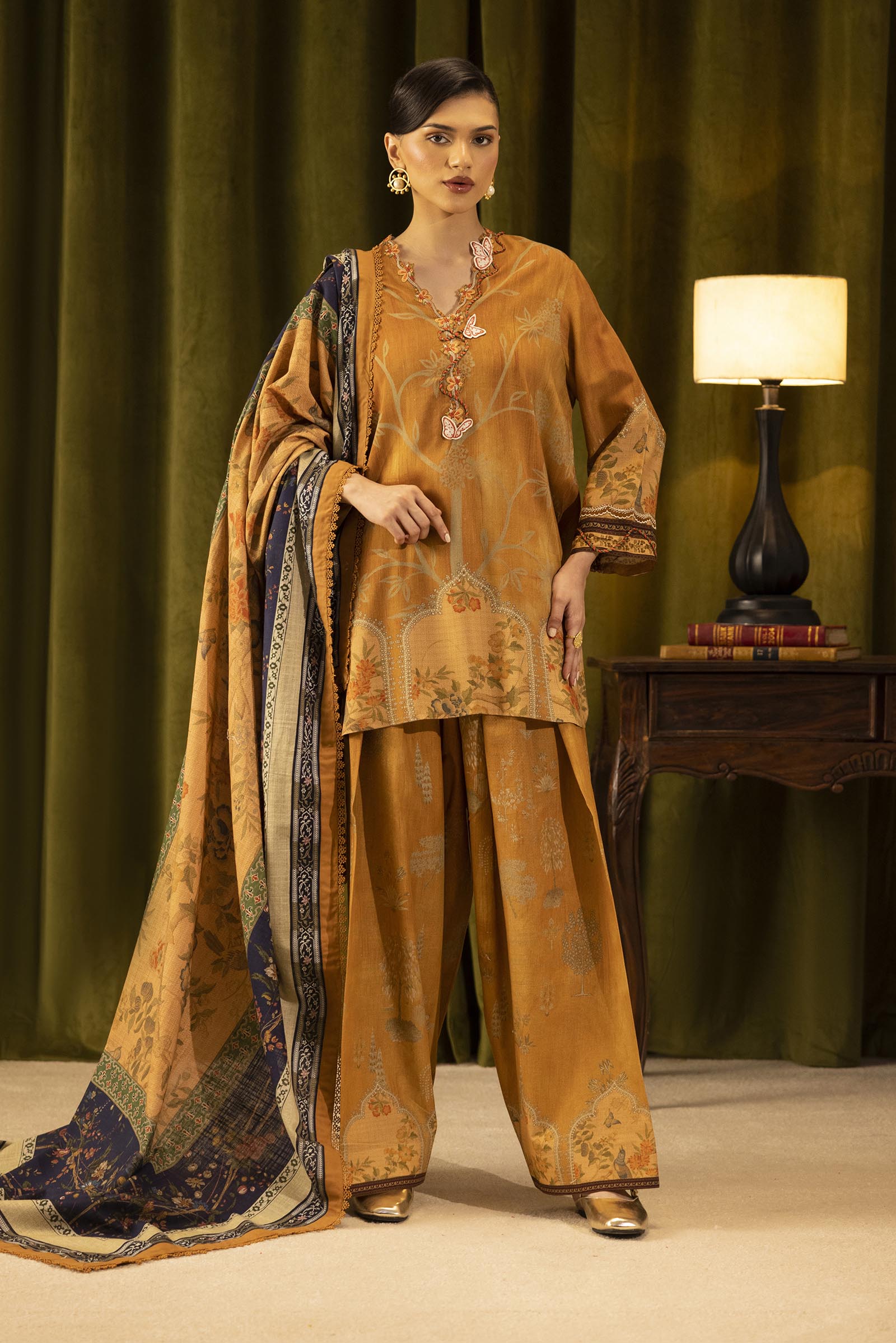 Sana Safinaz | Muzlin Winter 25 | 016B - Official Sana Safinaz stockist in UK - Sakeena London