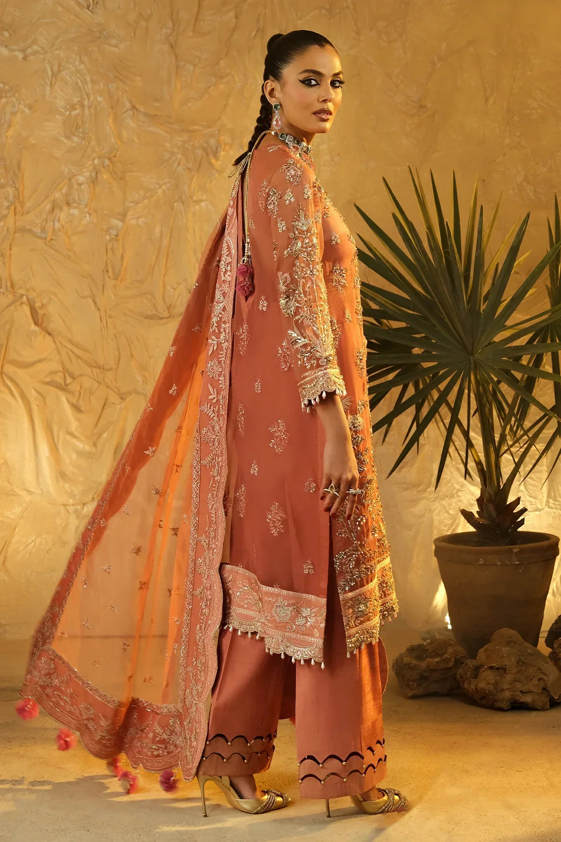Mina Kashif | Kahani Luxury Formals 23 | Seroli - Official Mina Kashif stockist in UK - Sakeena London