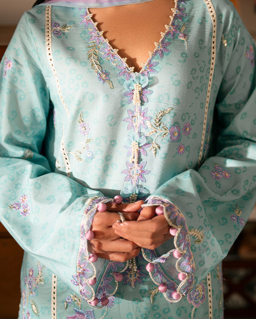 Roheenaz | Aashiyana Lawn | Minal - Official Roheenaz stockist in UK - Sakeena London