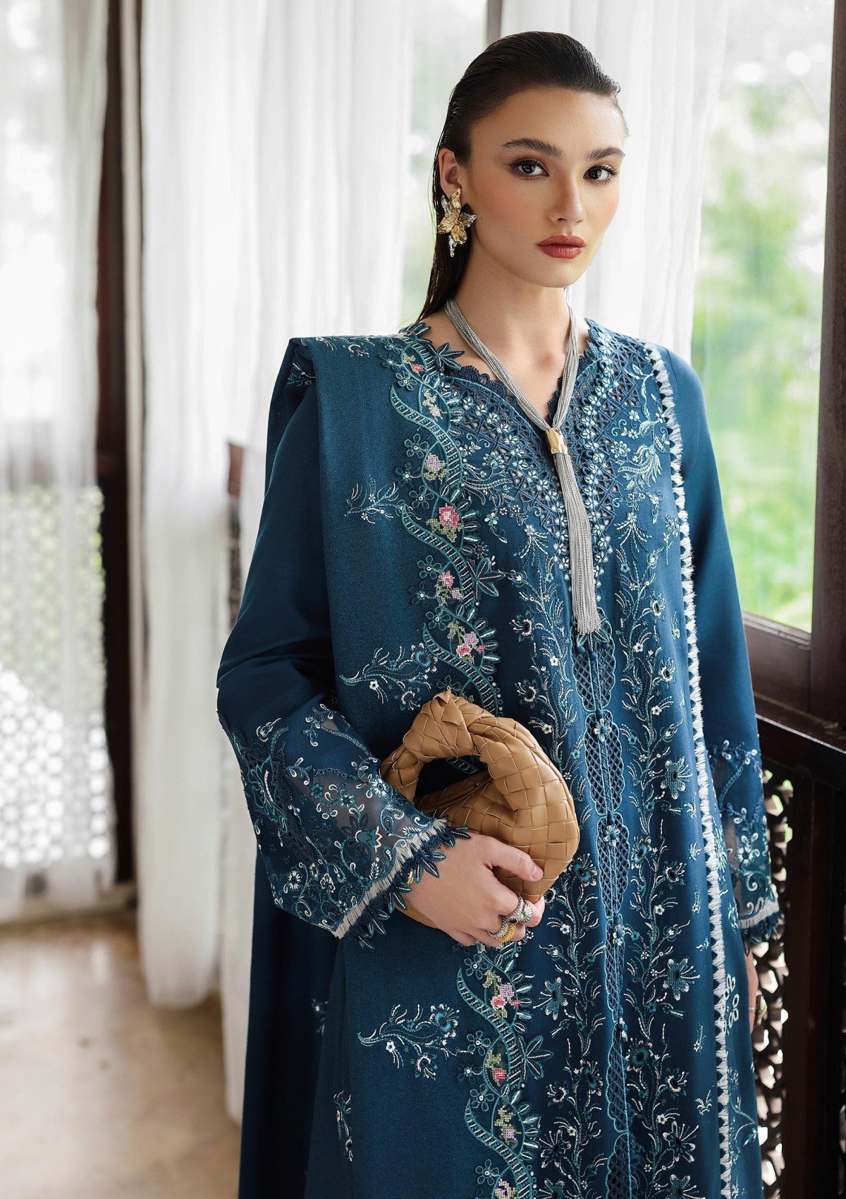 Winter - Qalamkar - Qline - Linen 25 - QLM#05 - LUSH
