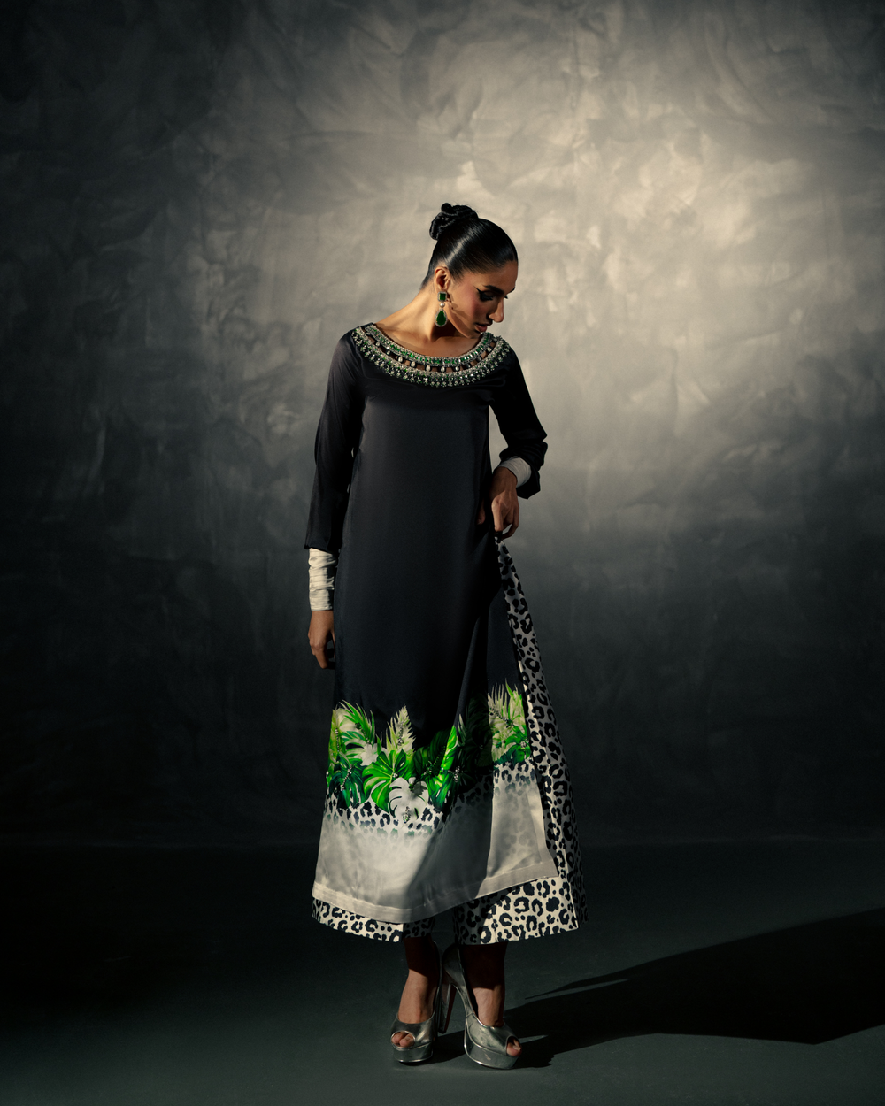 Vasal | Zyra Luxe Pret 26 | Noir Amber - Official Vasal stockist in UK - Sakeena London