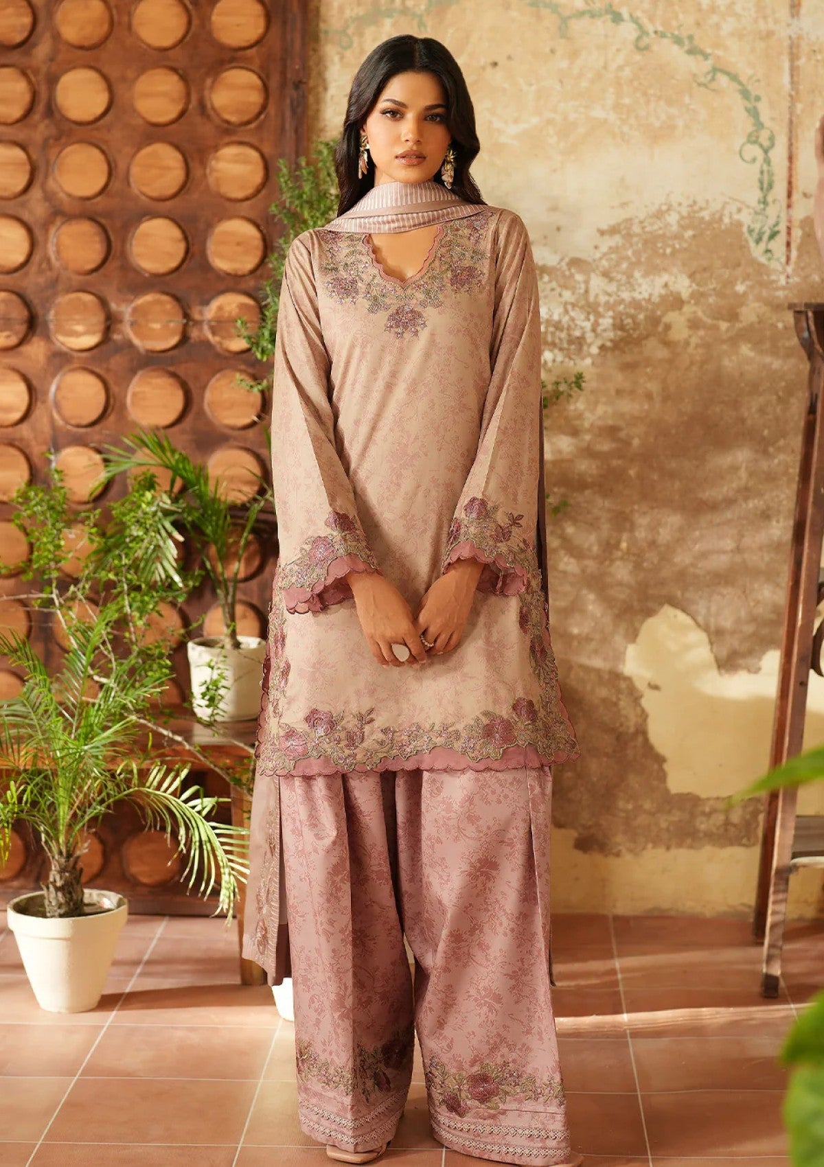 Winter - Iznik - Pre-Fall 25 - IPF#09