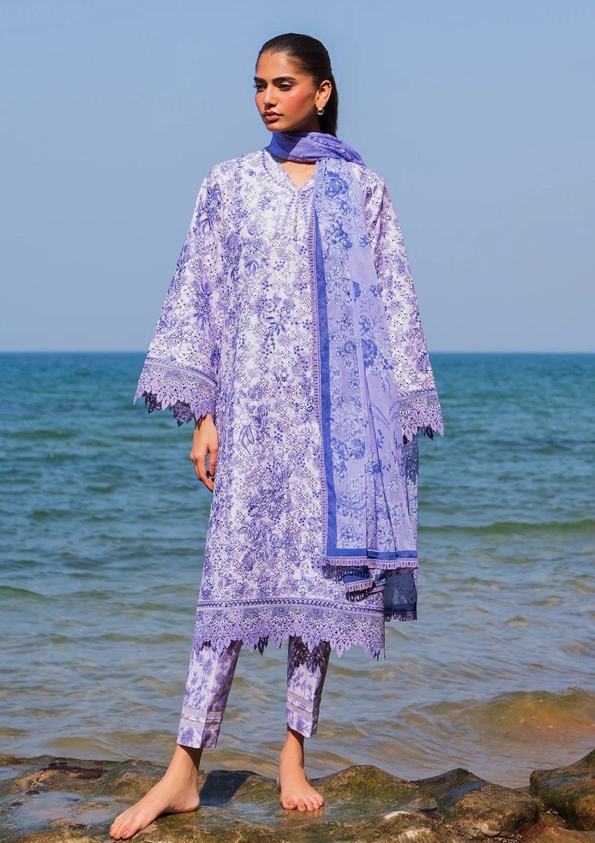 Lawn - Afrozeh - Endless - Summer Unstitched 25 - AES#06 - Verve
