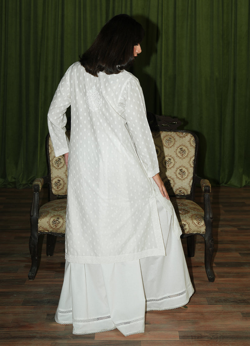 Image | Spring the Tea | ICSE-213276-11345 - Official Image stockist in UK - Sakeena London