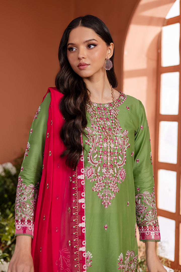 Batik | Aylin Festive Solids | Eirs - Official Batik stockist in UK - Sakeena London