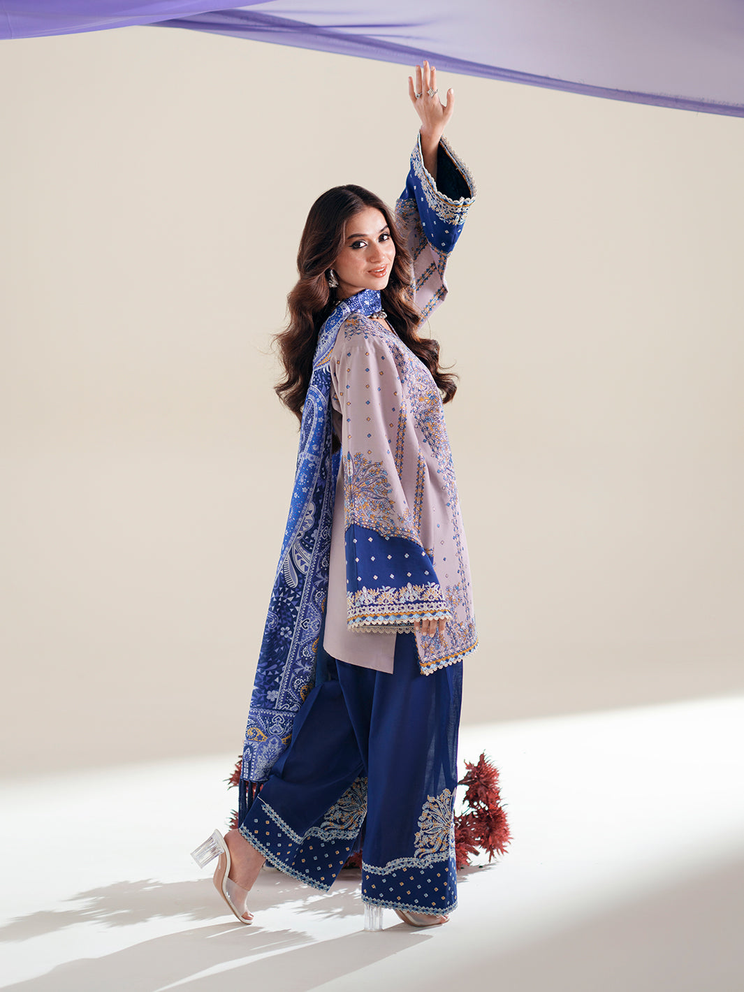 Bin Ilyas | Amour Luxury Lawn 26 |182-B