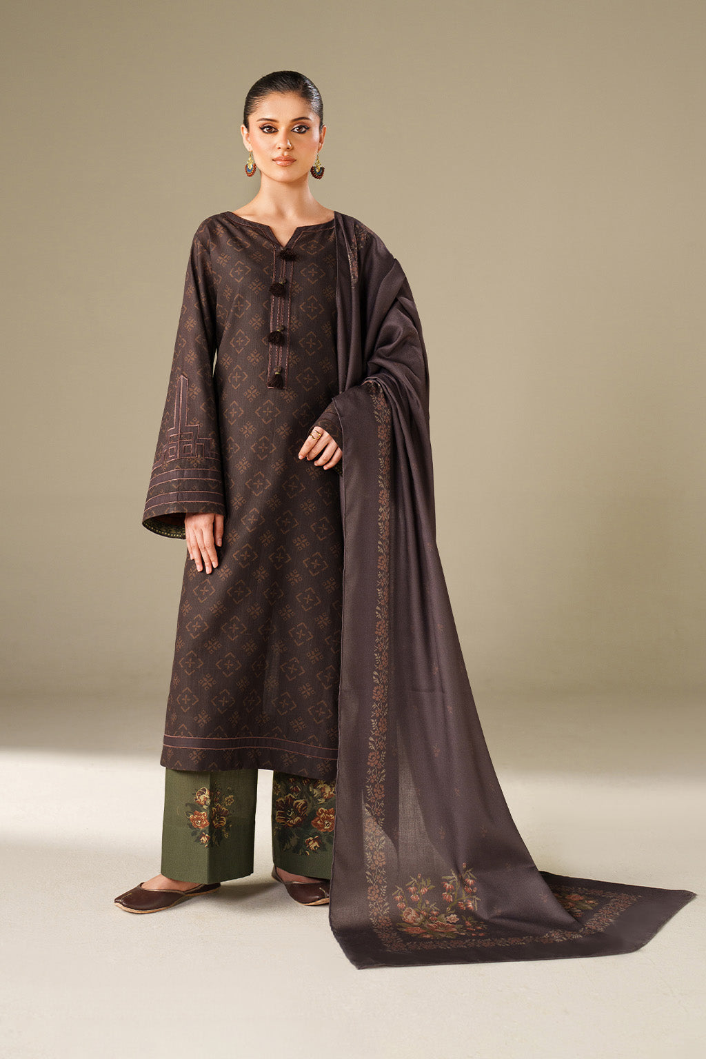 Iznik | Winter Chapter 25 | UE-564 Printed Khaddar - Official Iznik stockist in UK - Sakeena London