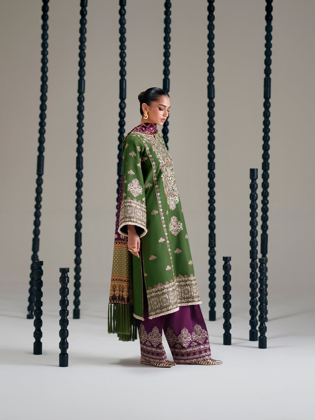 Bin Ilyas | Amour Luxury Lawn 26 | 183-B