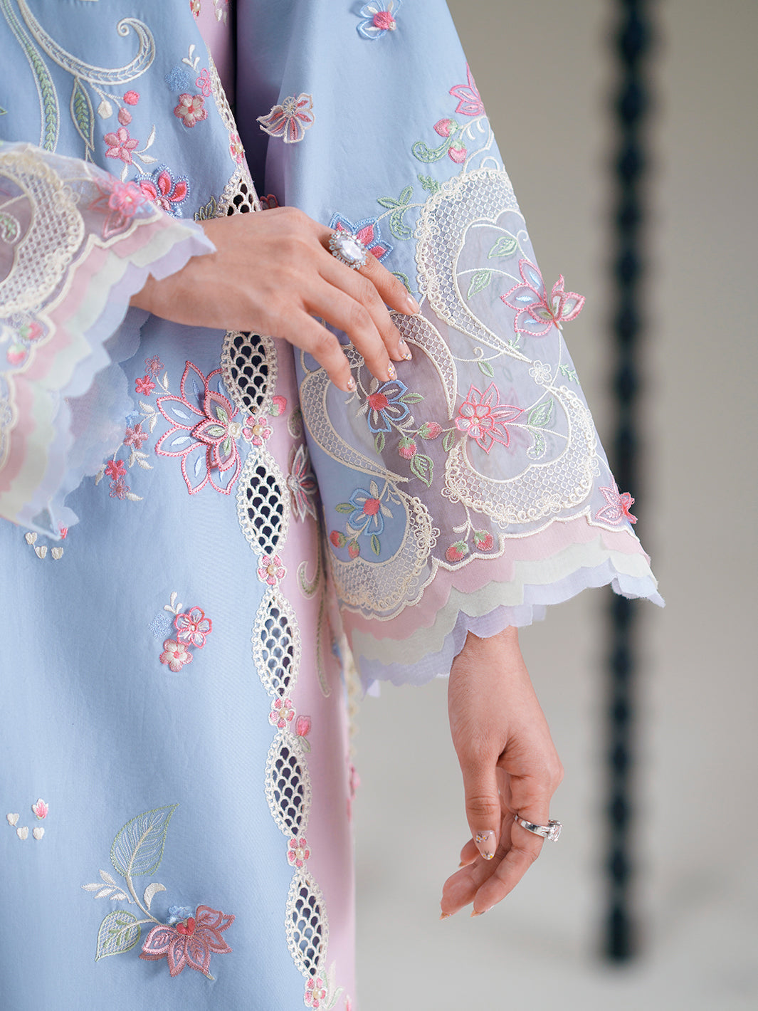 Bin Ilyas | Amour Luxury Lawn 26 | 184-B