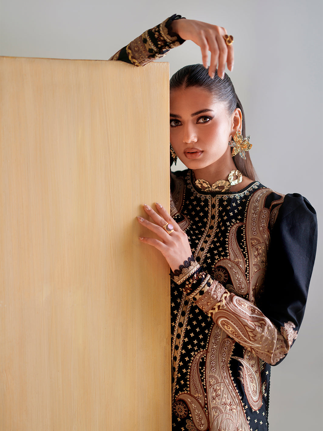 Bin Ilyas | Amour Luxury Lawn 26 | 185-B