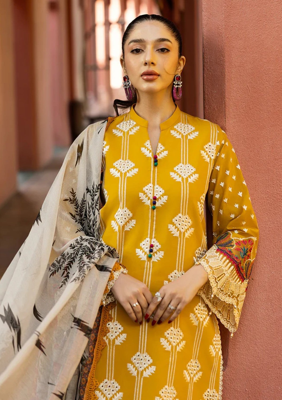 Lawn - Zainab Chottani - Chikankari 25 - Aanya - 4A
