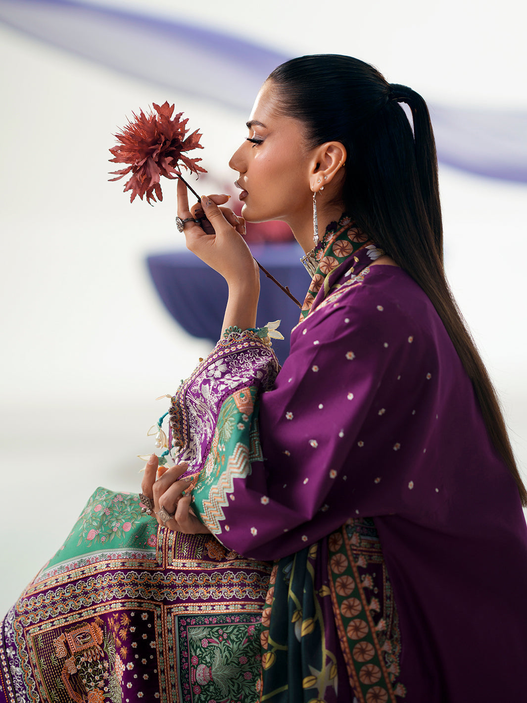 Bin Ilyas | Amour Luxury Lawn 26 |186-A