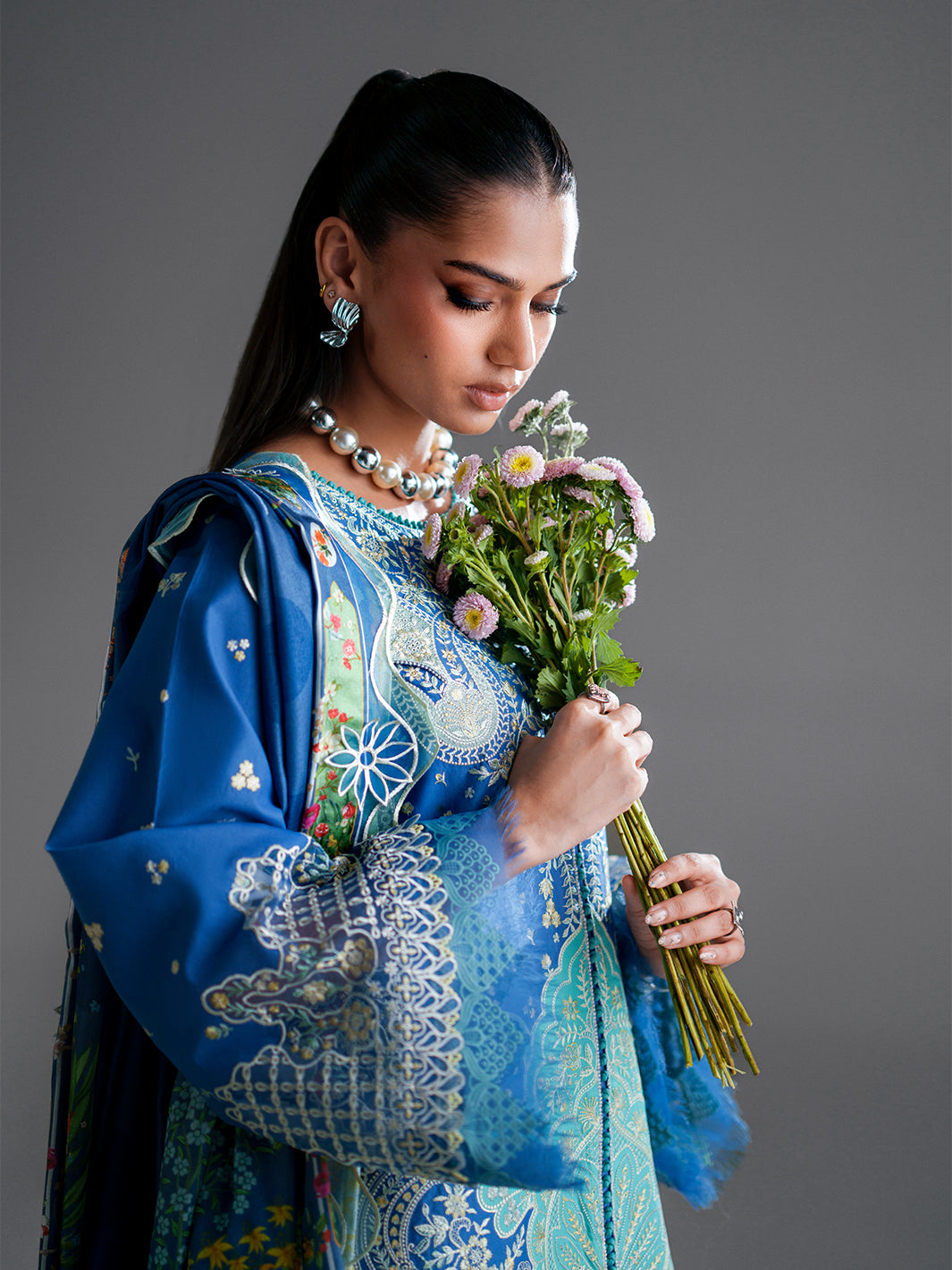Bin Ilyas | Amour Luxury Lawn 26 |187-A
