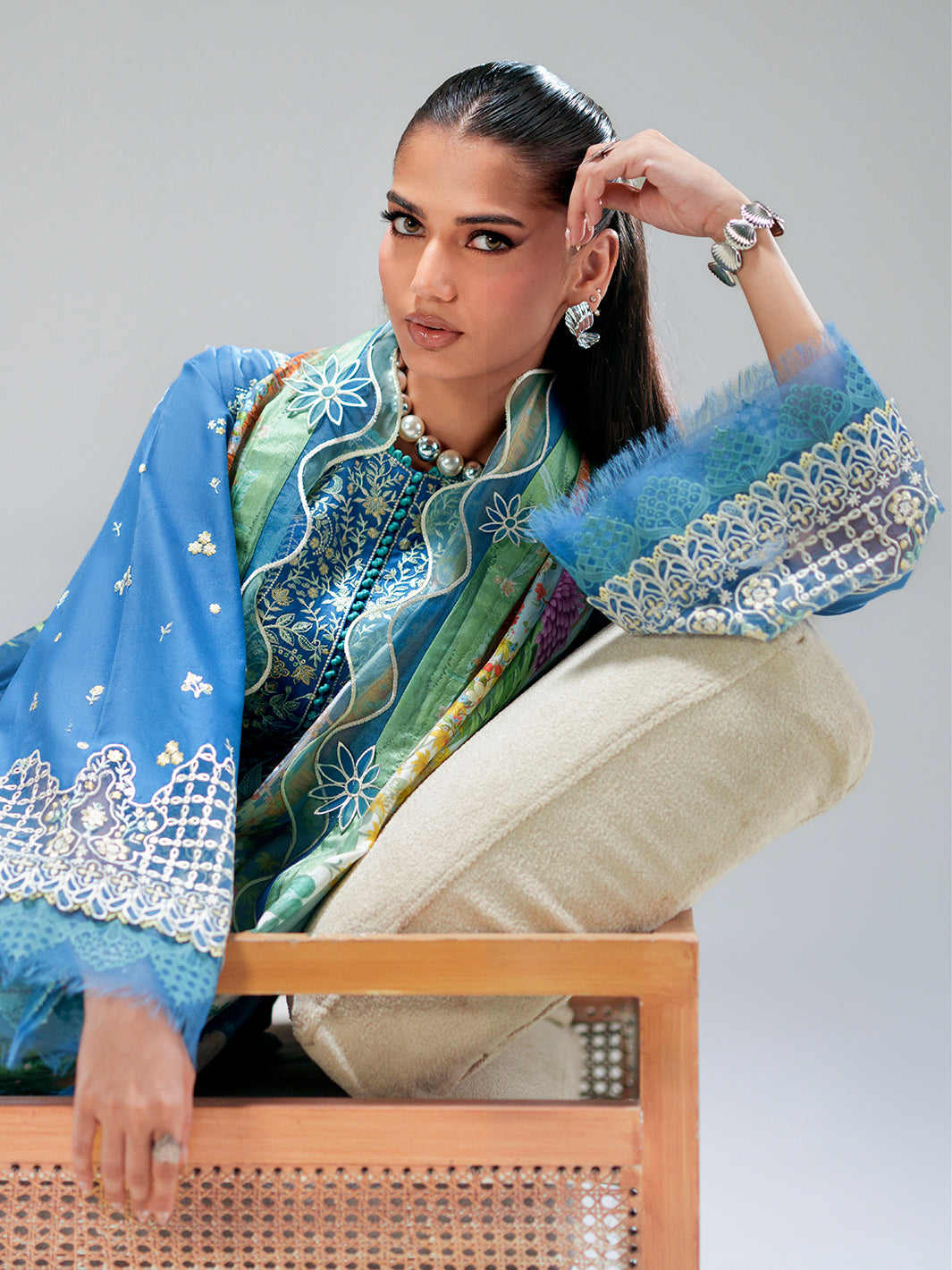Bin Ilyas | Amour Luxury Lawn 26 |187-A