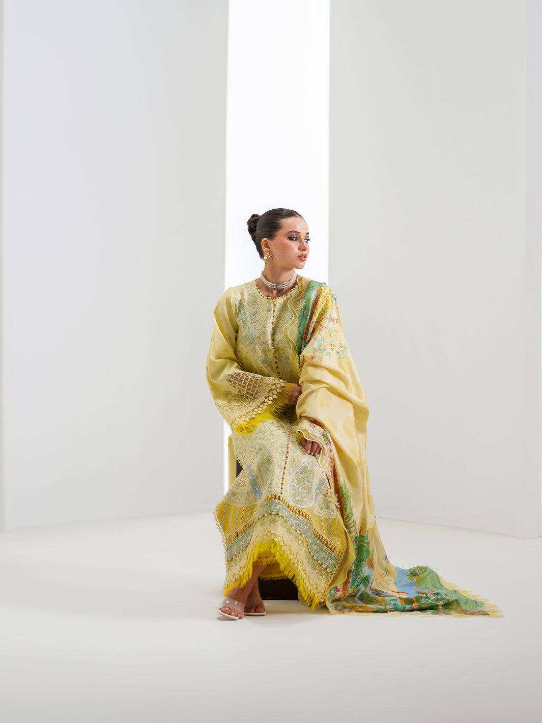 Bin Ilyas | Amour Luxury Lawn 26 | 187-B