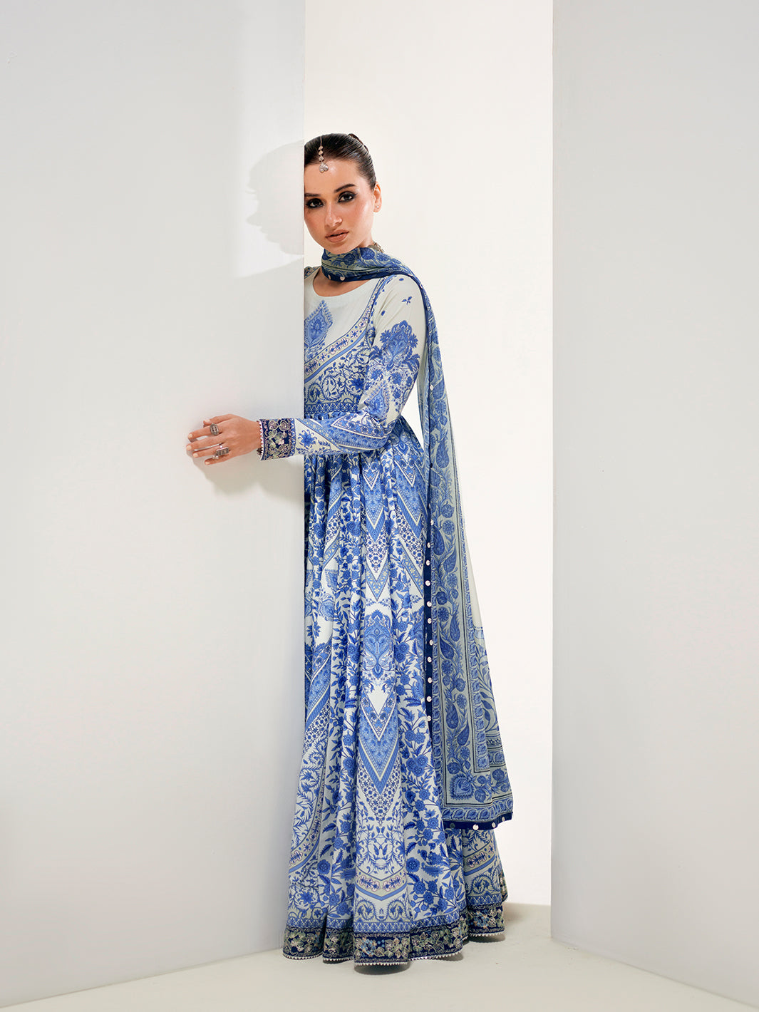 Bin Ilyas | Amour Luxury Lawn 26 | 88-A